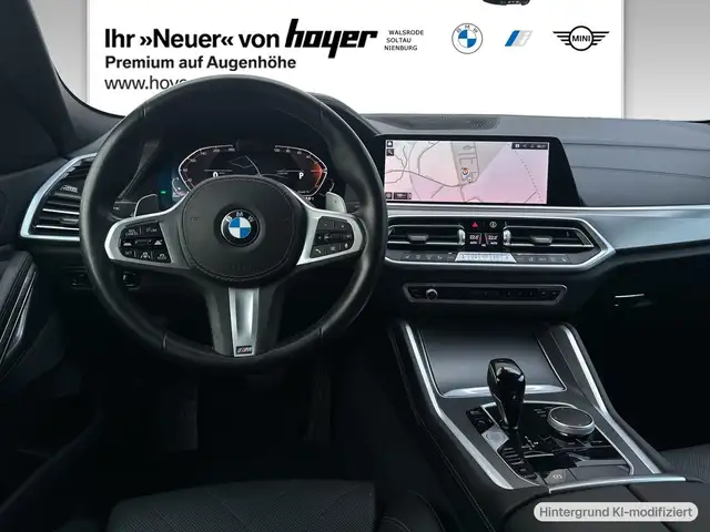BMW X6 view 5