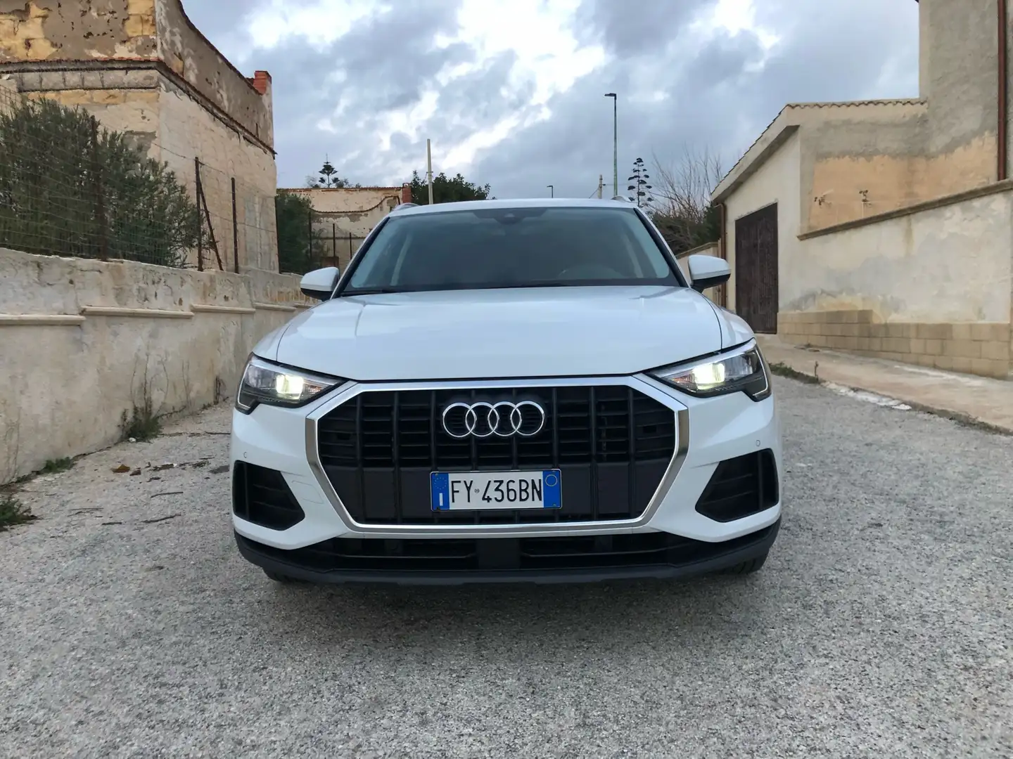 Audi Q3 35 2.0 tdi s-tronic Bianco - 1