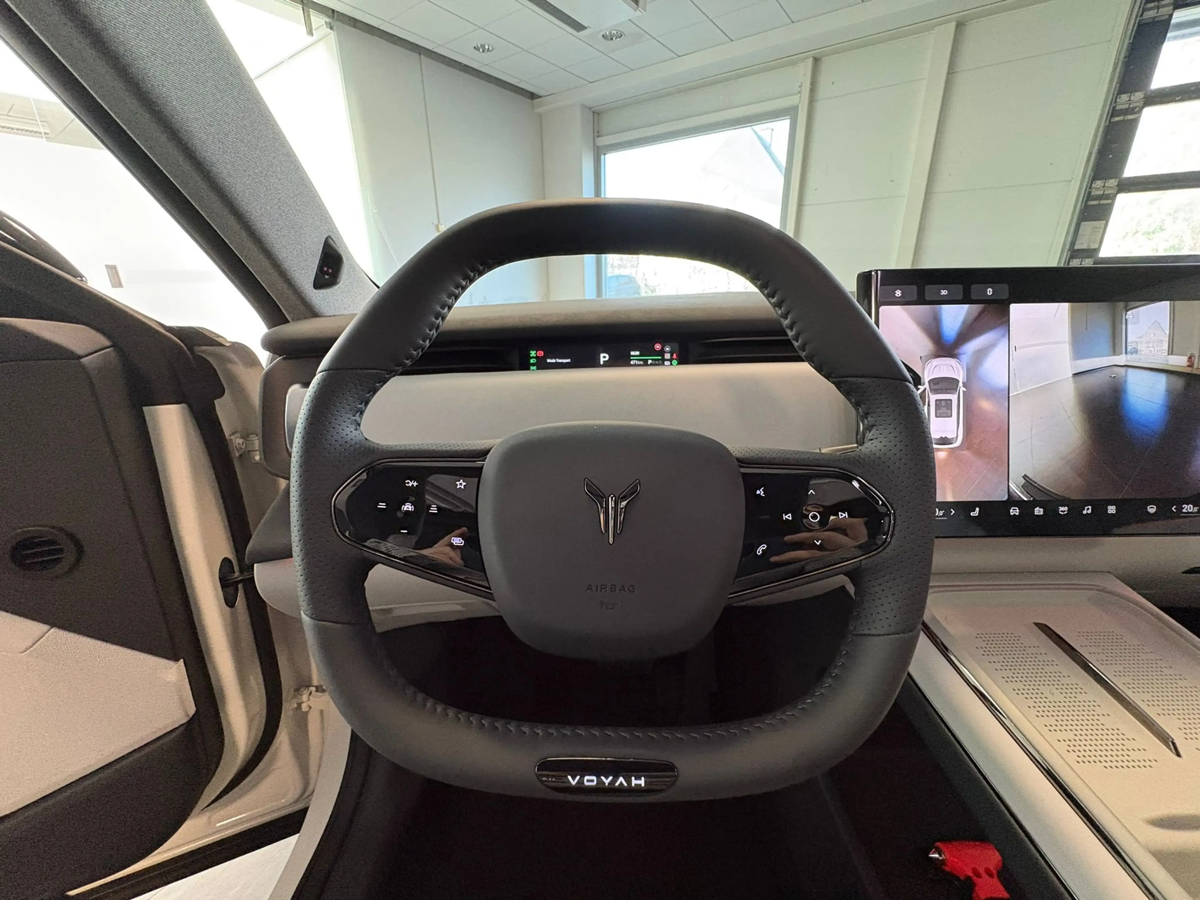 Voyah Courage ELECTRIQUE FULL OPTIONS — photo 10