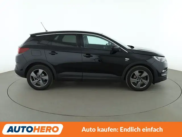 Opel Grandland view 7