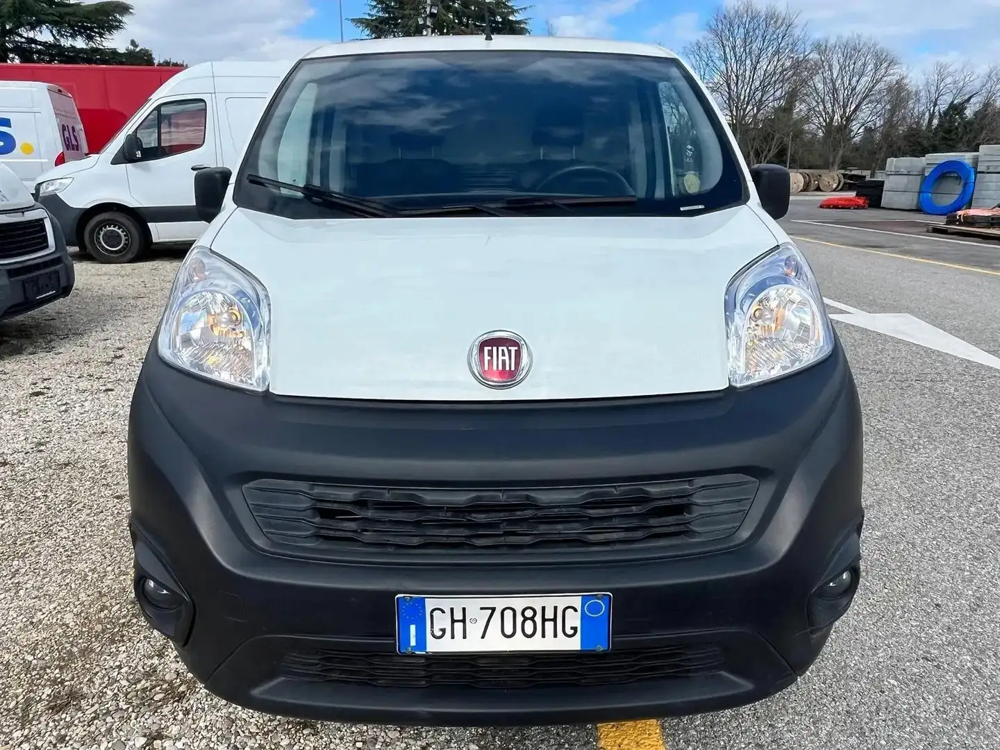 Fiat Fiorino 1.3 Multijet 80 CV E6d-temp S TG: GH708HG Blanc - 2