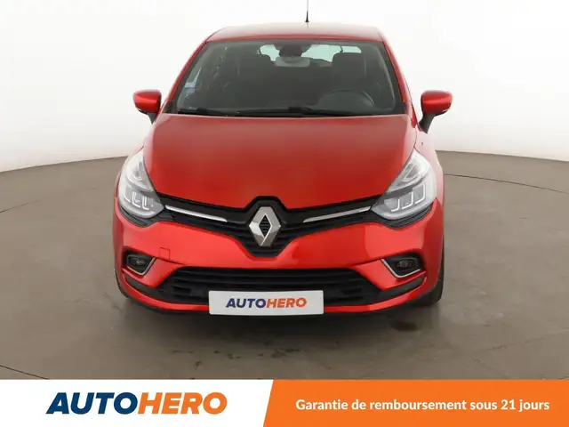 Renault Clio view 9