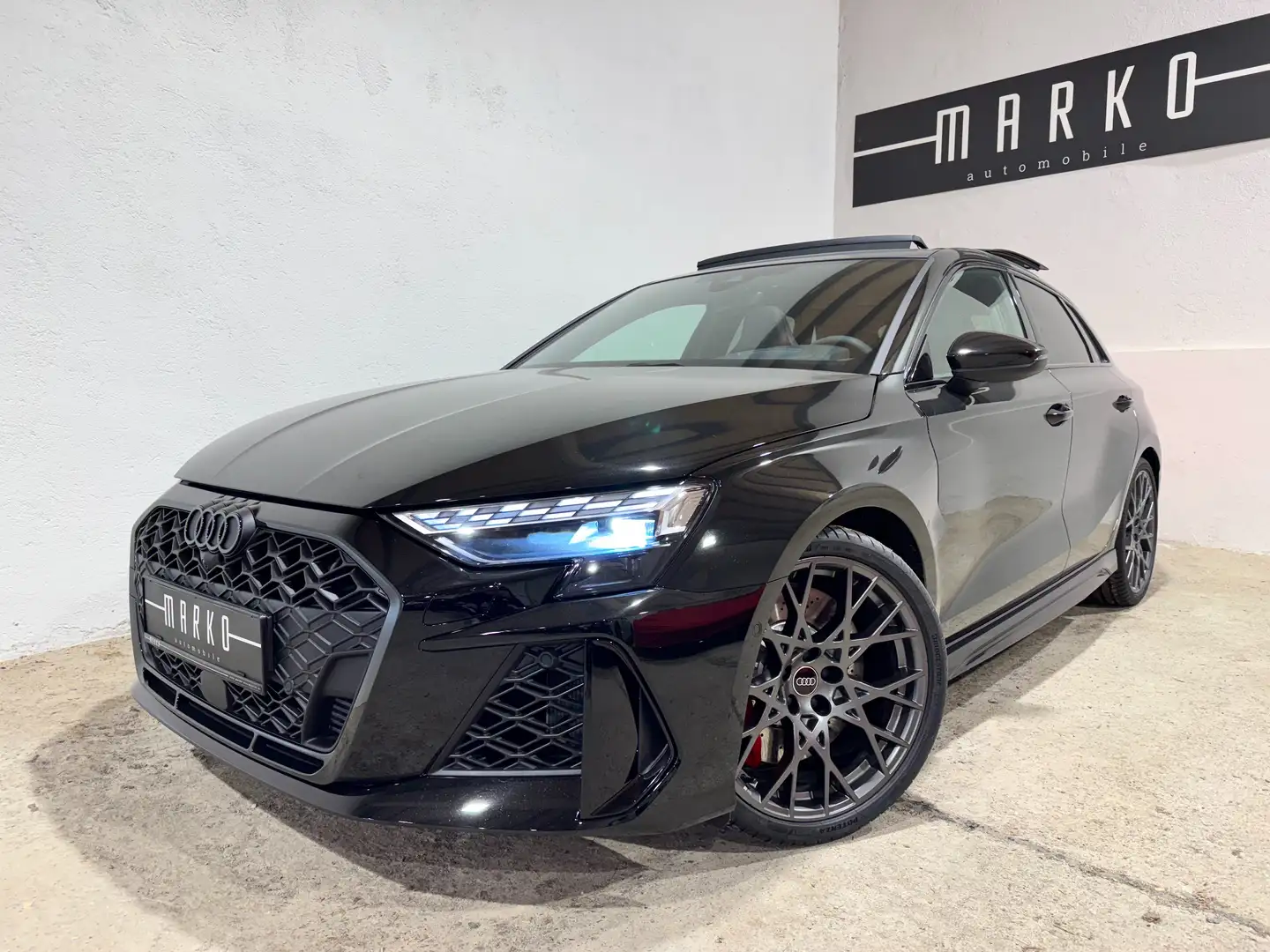 Audi RS3 2.5 TFSI quattro "Pano., Schalensitze, uvm." Schwarz - 1