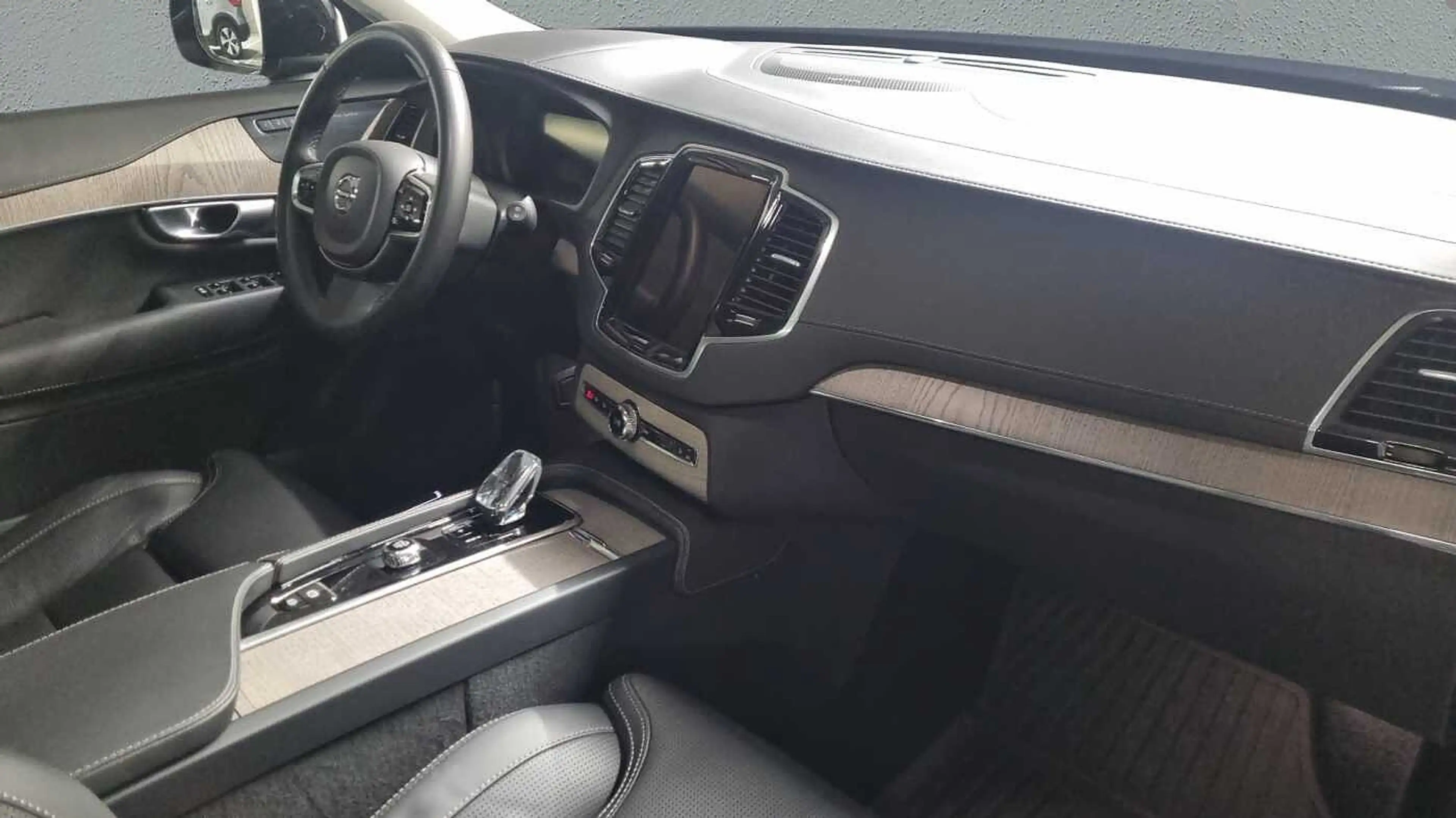 Volvo XC90 T8 AWD Plug-in hybrid, Elektr/benz, Bright plus, 7 — photo 5