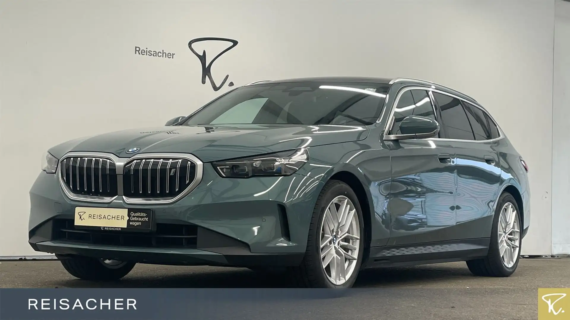 BMW i5 A eDrive40 Tou Pano,DAProf,Autom Grün - 1