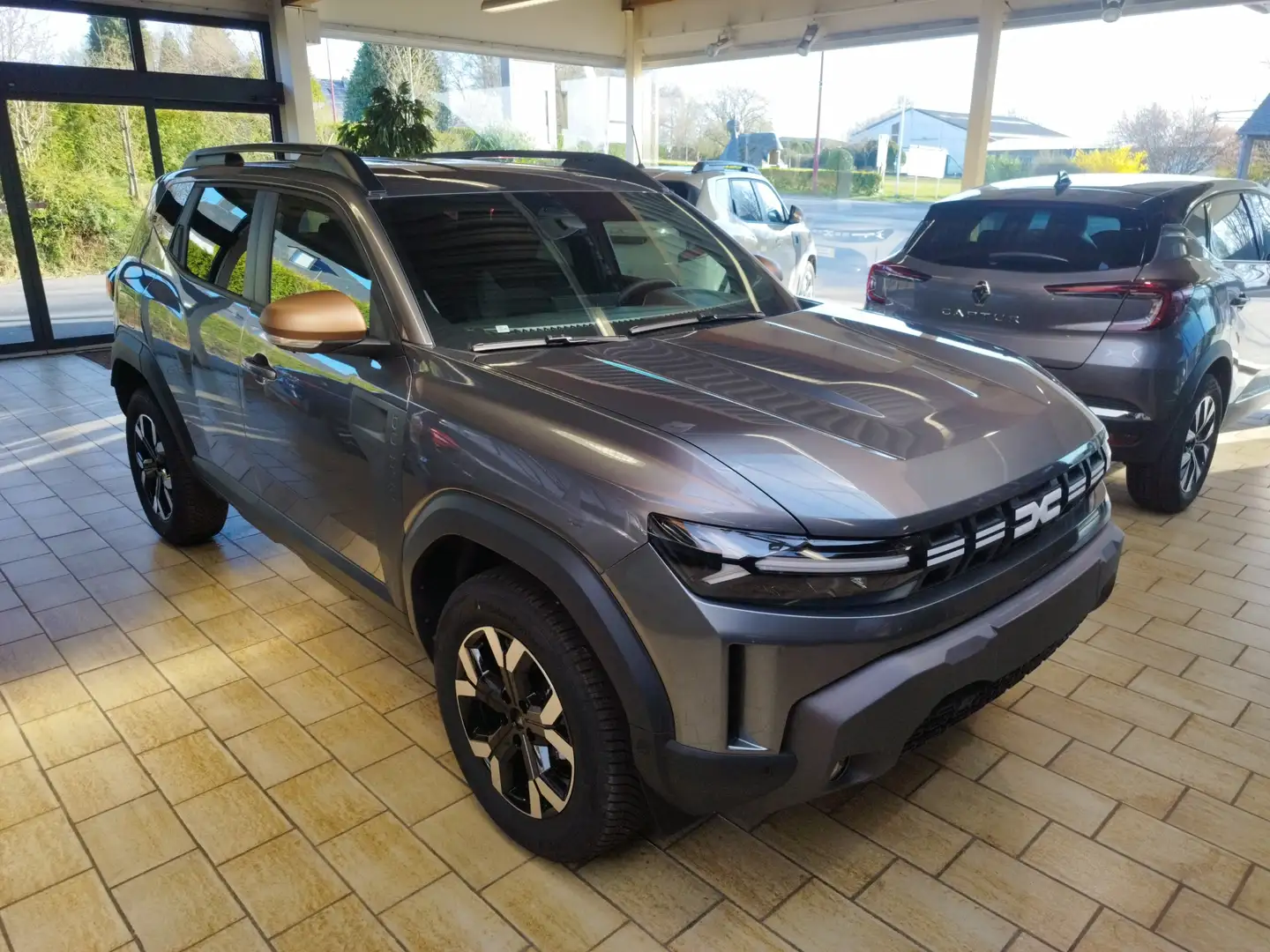 Dacia Duster 1.2 TCe 4x4 Extreme full options Grijs - 2