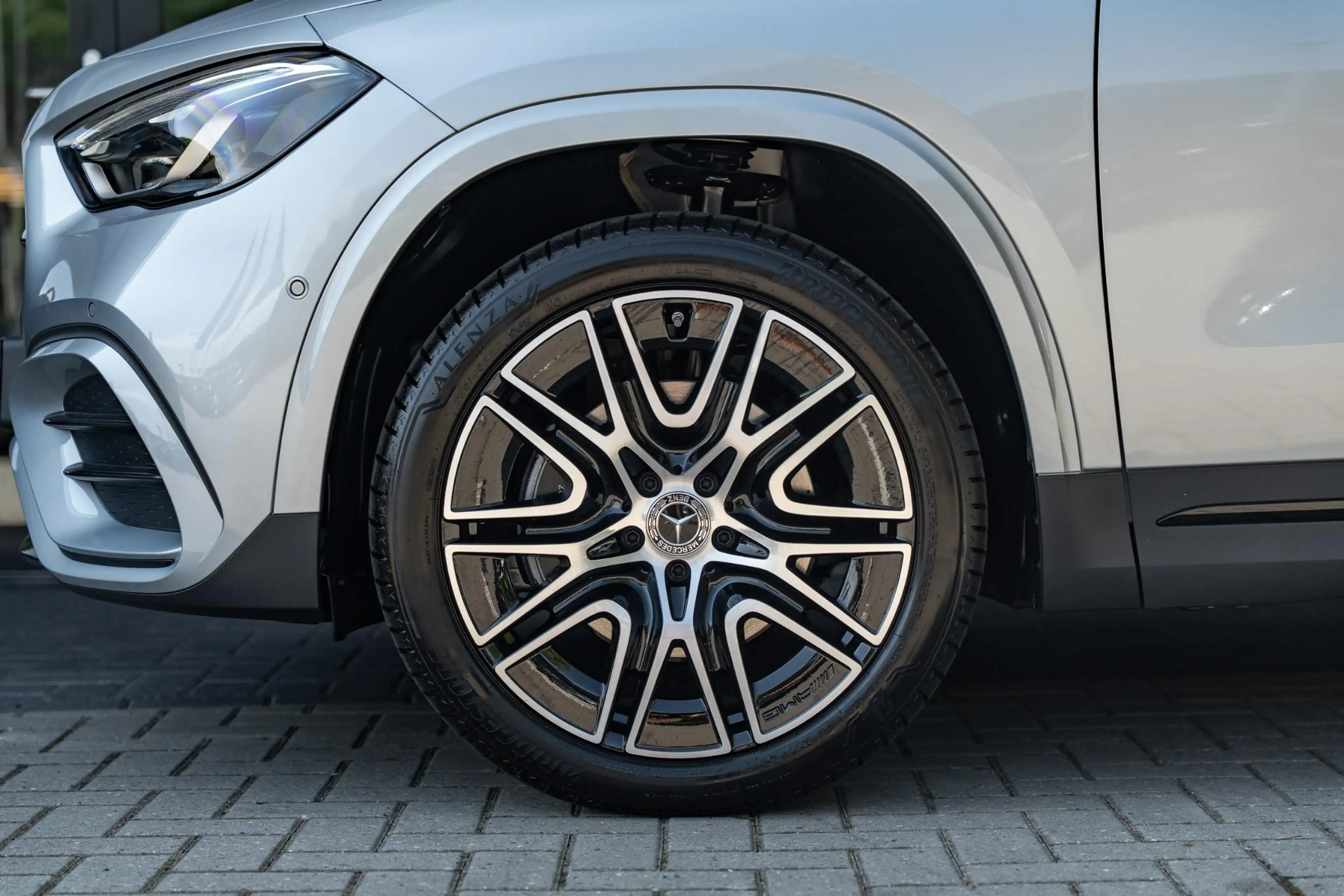 Mercedes-Benz GLA 250 250e 140 Years Edition | Panorama-schuifdak | Stoe — photo 15
