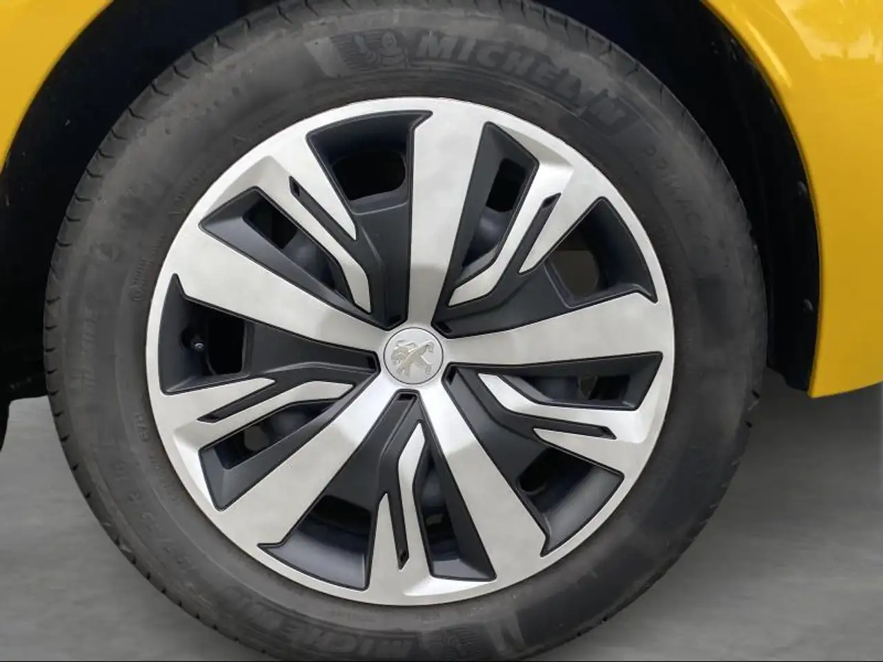Peugeot 208 12 PT 75 Man5 Active, миниатюра 25