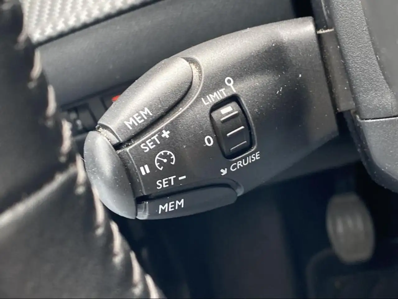 Peugeot 208 12 PT 75 Man5 Active, миниатюра 18