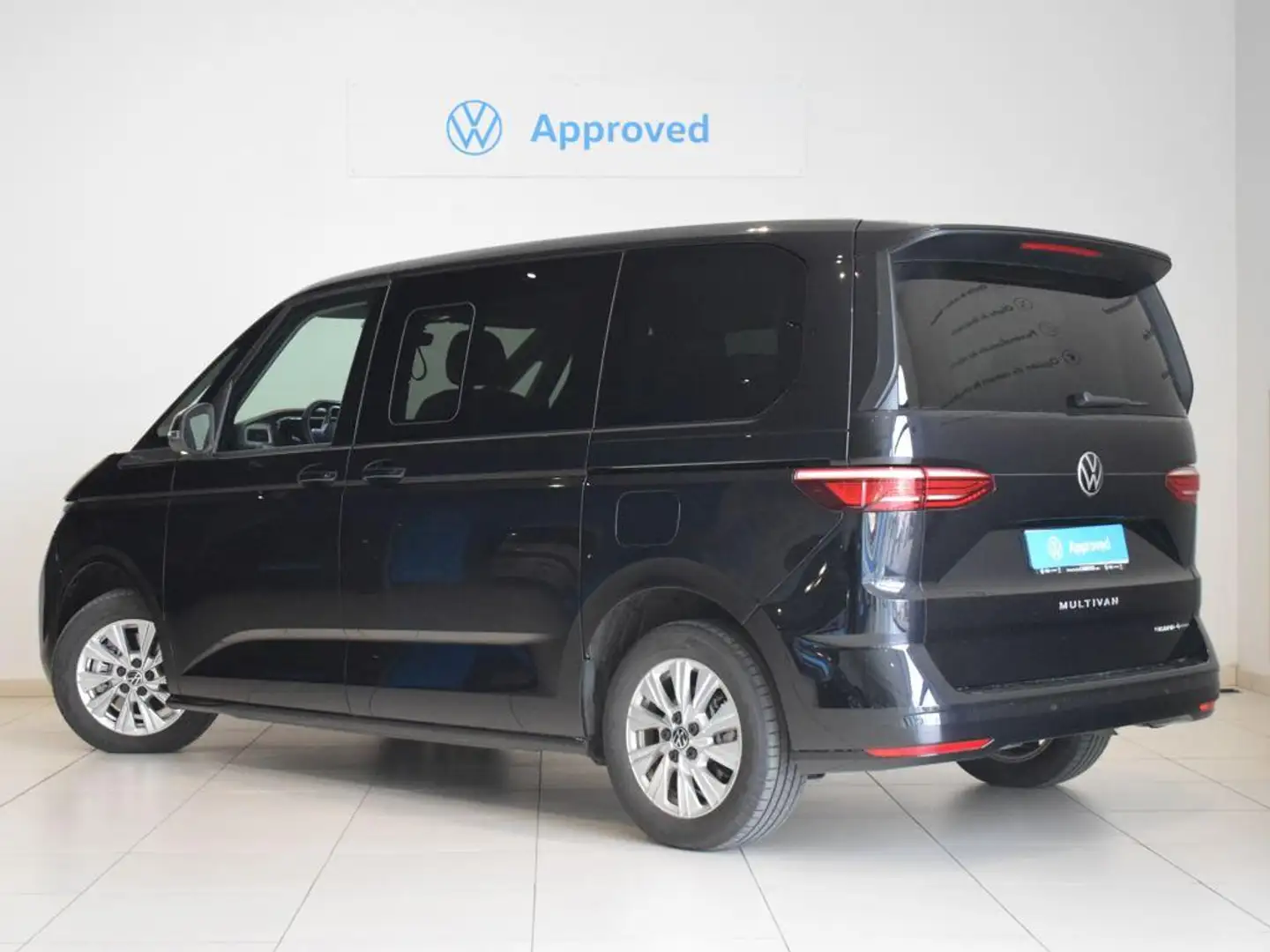 Volkswagen Multivan M1 1.5 eHybrid DSG 130kW 4motion Negro - 2