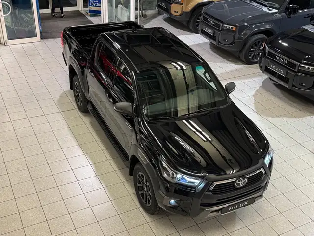 Toyota Hilux DOUBLE CAB INVINCIBLE-MILD HYB.-AHK-LEDER-48.490