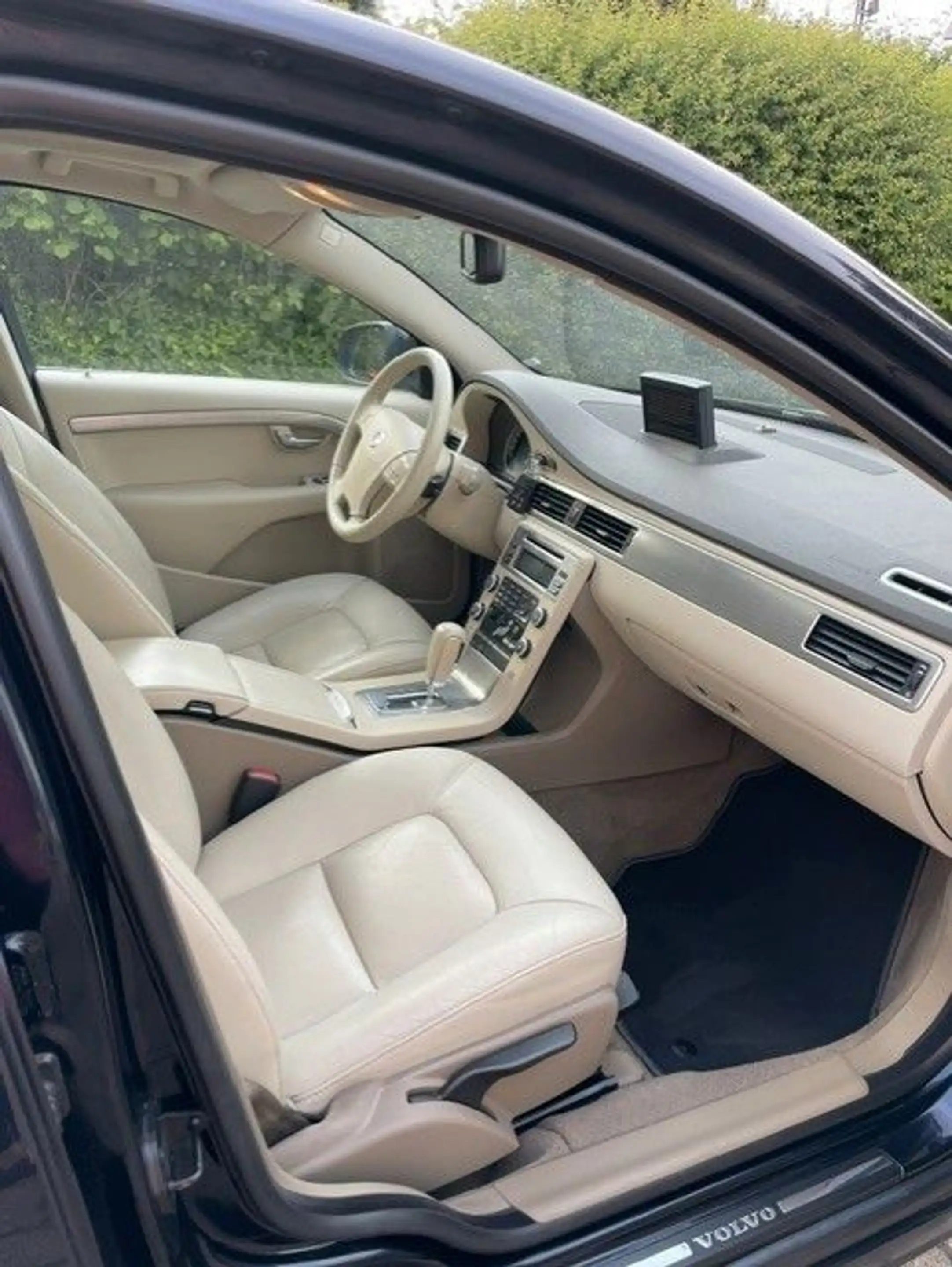 Volvo S80 Lim./Panoramadach — photo 12