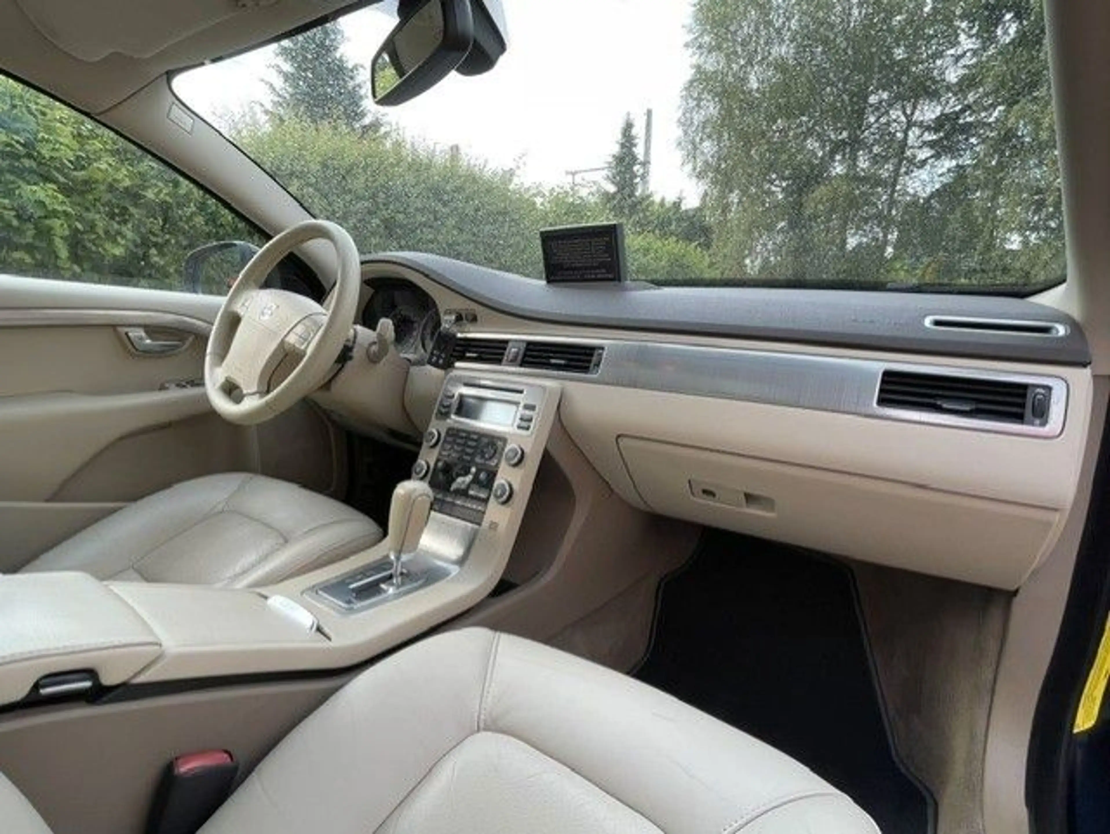 Volvo S80 Lim./Panoramadach — photo 15