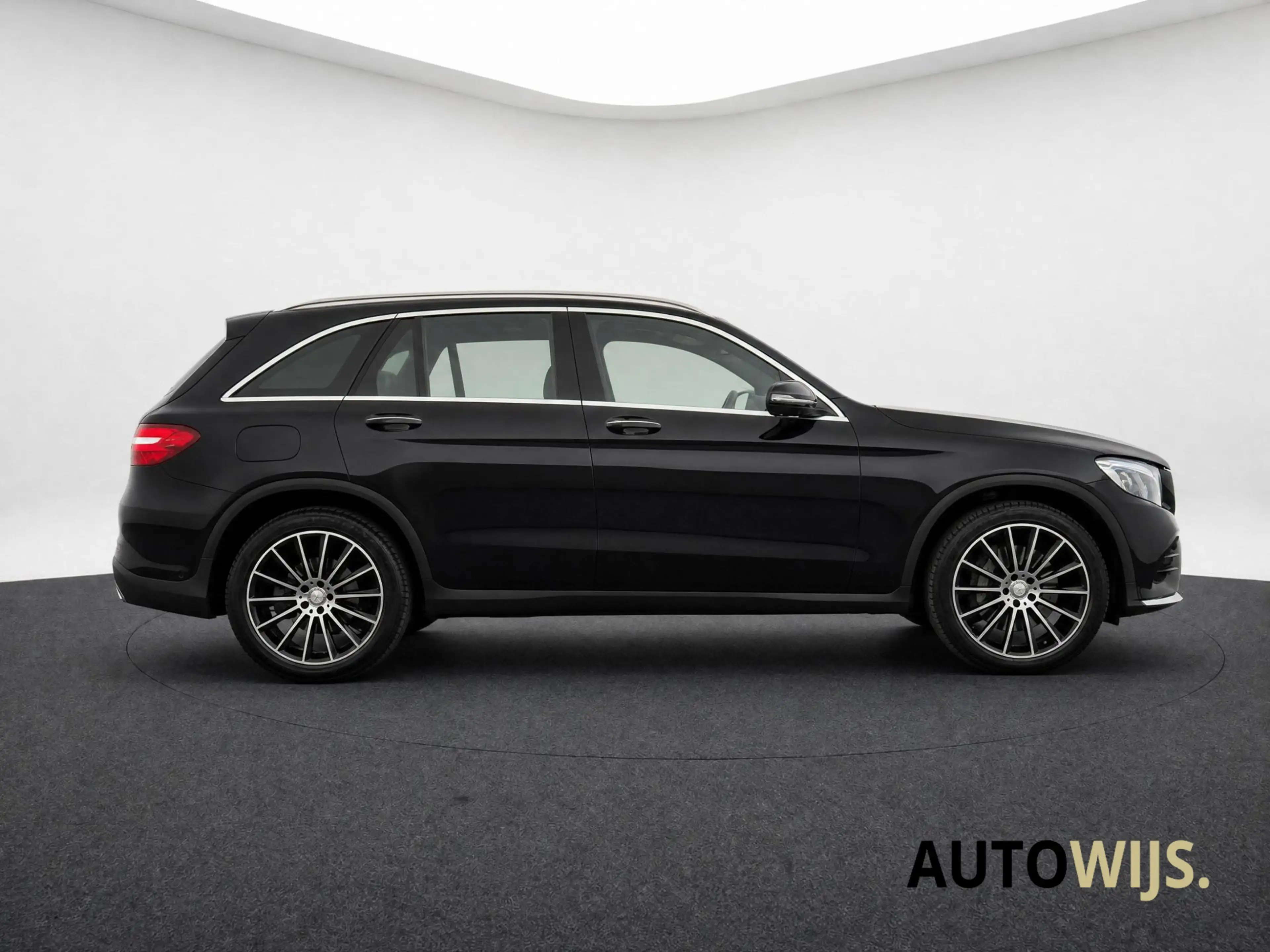 Mercedes-Benz GLC 250 4MATIC Ambition|AMG LINE|NL AUTO|TREKHAAK|BURMESTE — photo 4