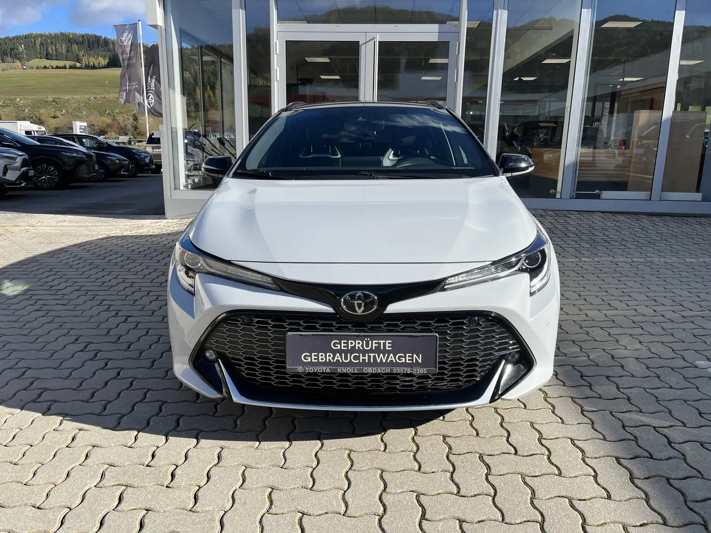 Toyota Corolla Touring Sports Hybrid GR-S Grau - 2