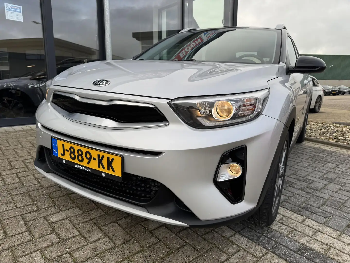 Kia Stonic 1.0 SPORTS 101PK : APPCARP./P-CAM/PDC/SPORT Int. L Grigio - 2