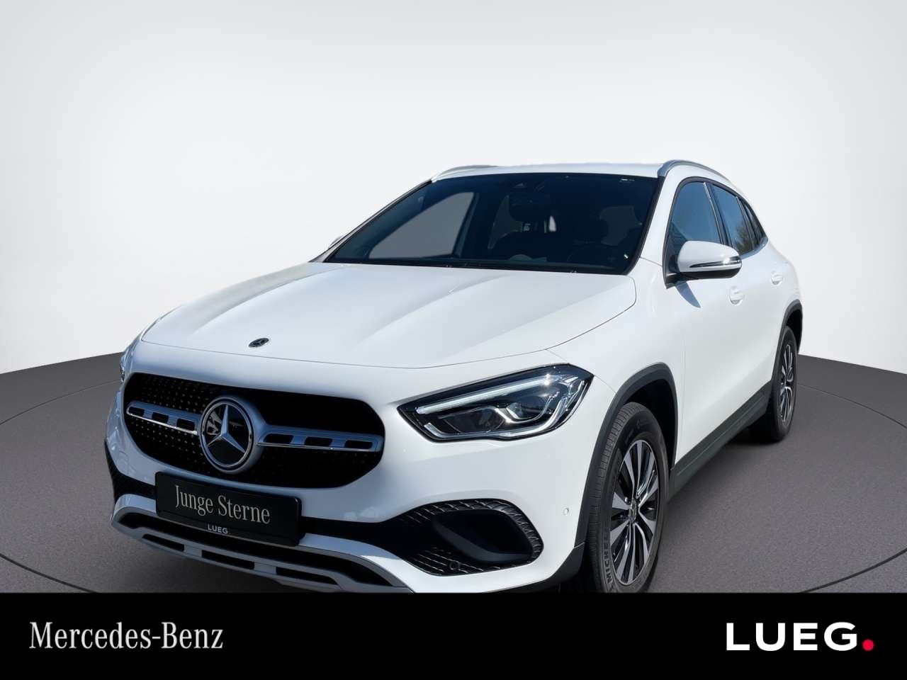 Mercedes-Benz GLA 180 2021 — STYLE+LED+EL HECKKL+RÜCKFKAM+NAVI