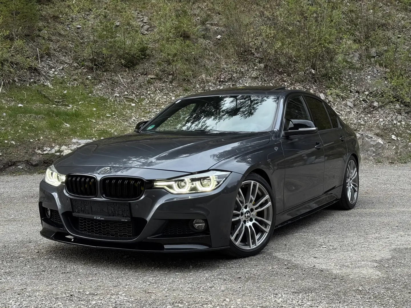 BMW 328 328i Aut. Gri - 1