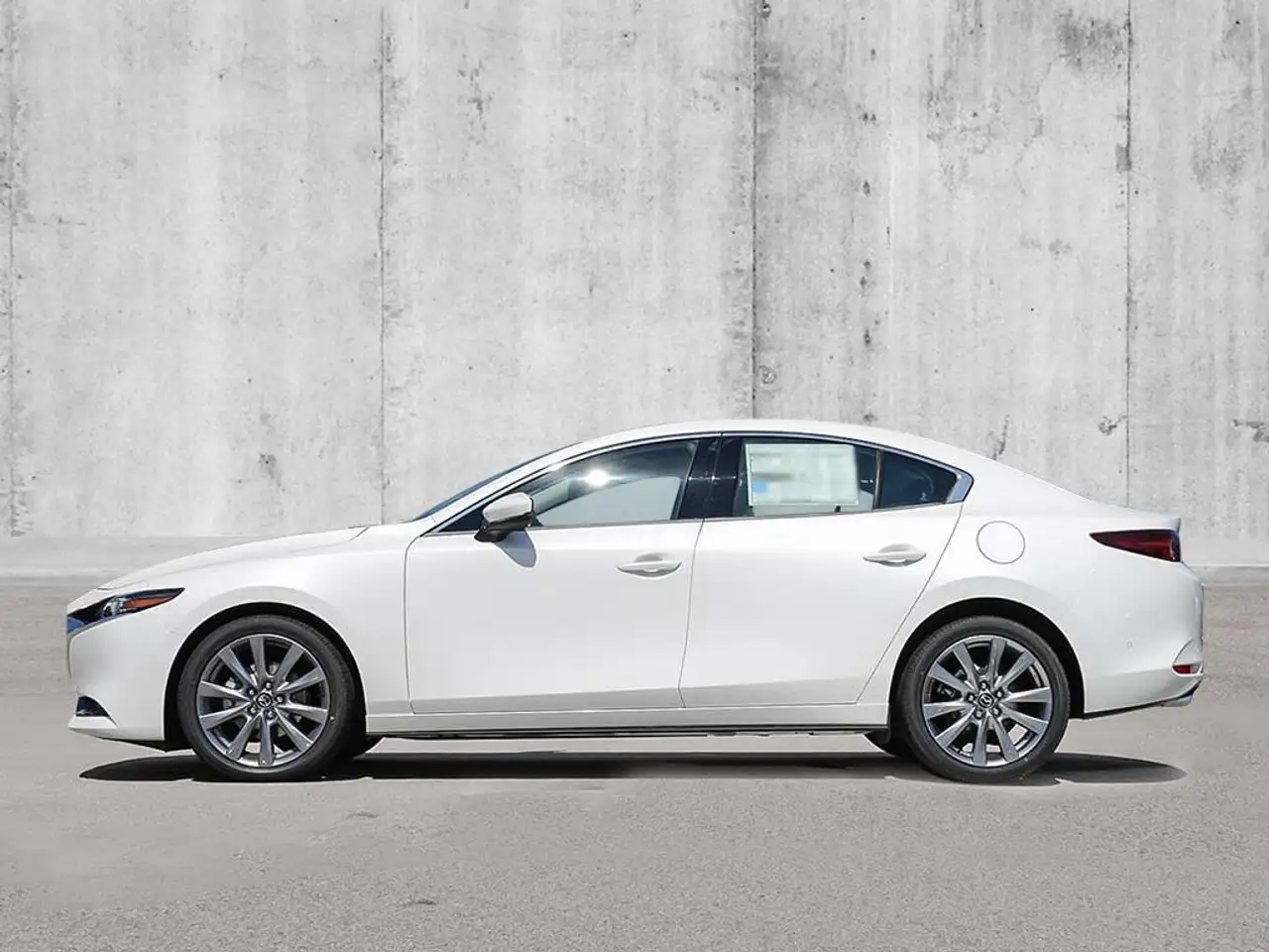 Mazda 3 снимка Mazda 3