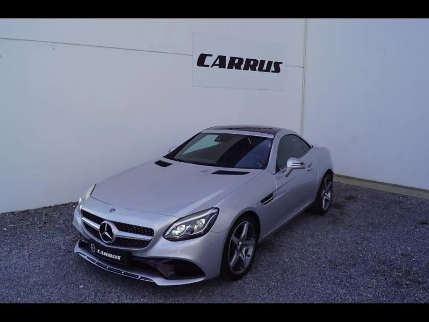 Mercedes-Benz SLC 180 Gris - 1