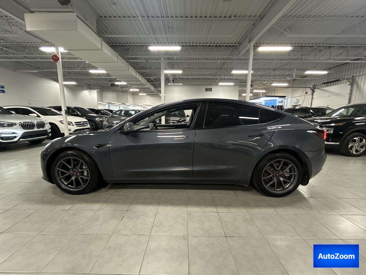 2022 Tesla Model 3 Standard Range Plus