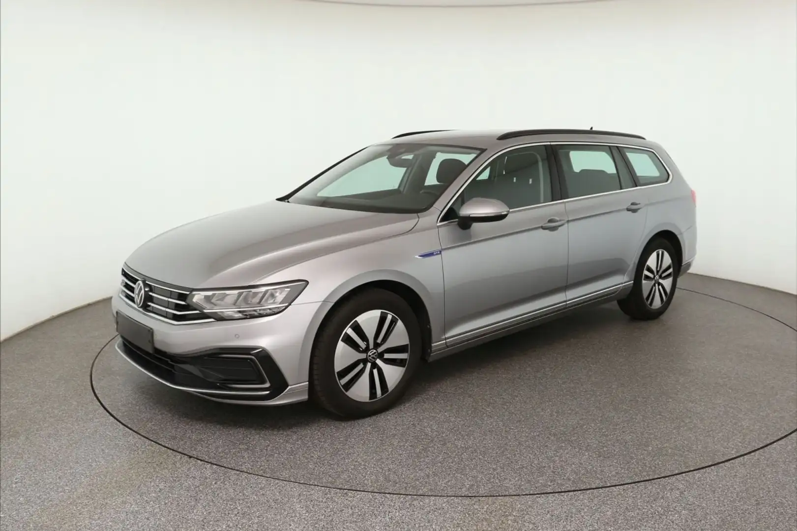 Volkswagen Passat Variant GTE 1.4 TSI AHK*LED*RFK DSG Plateado - 2