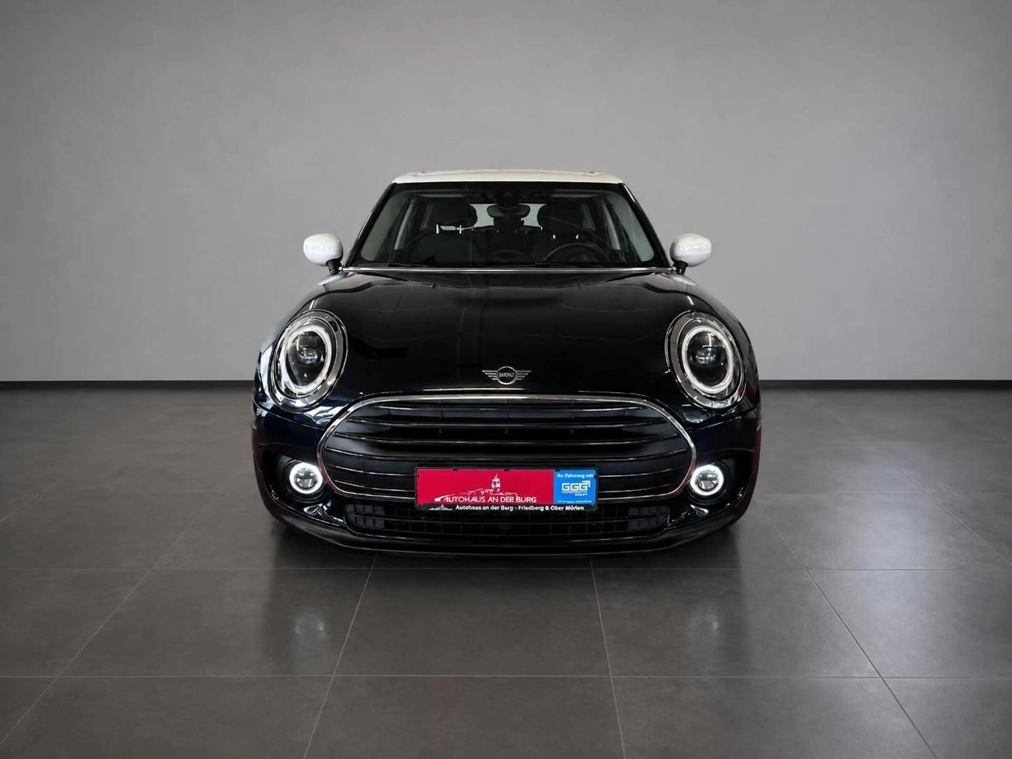 MINI One D Clubman One D Essential Trim — photo 2