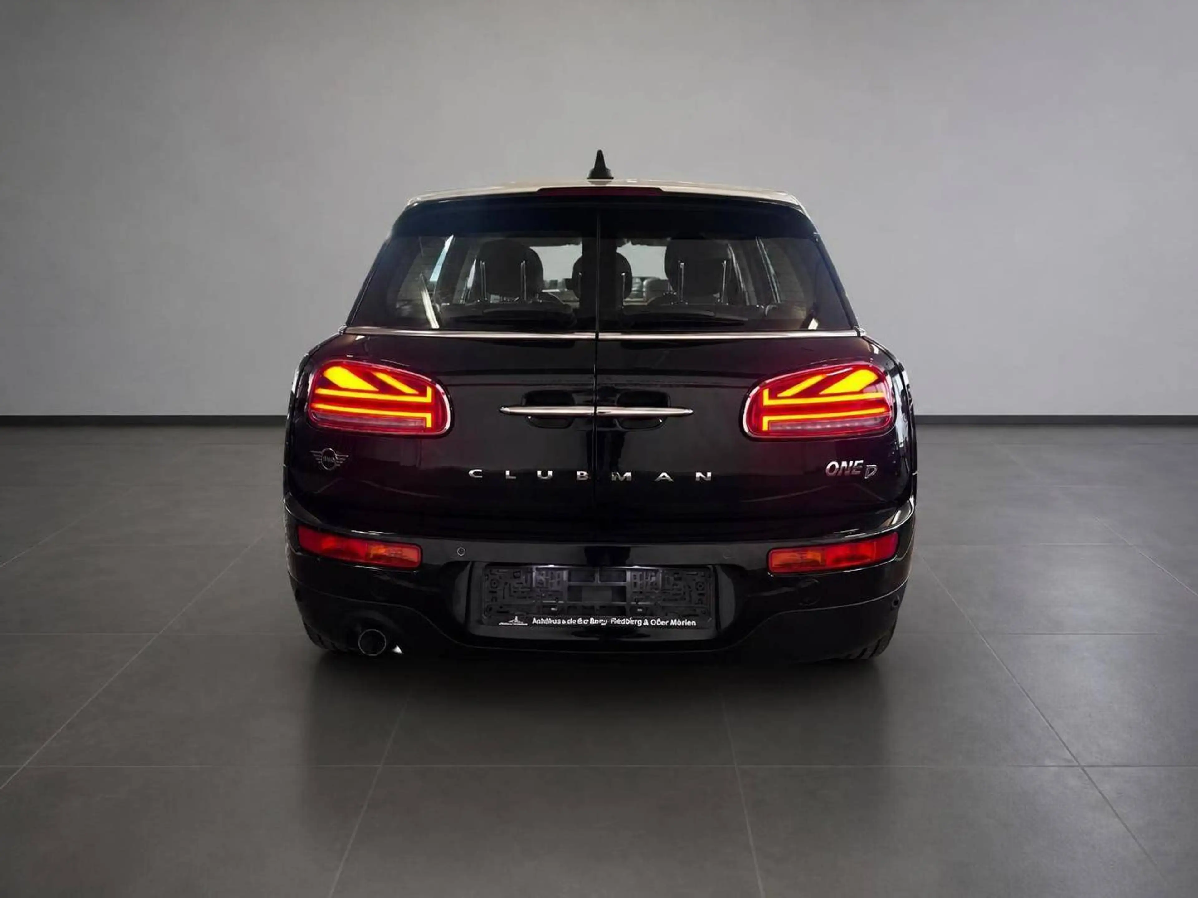 MINI One D Clubman One D Essential Trim — photo 6
