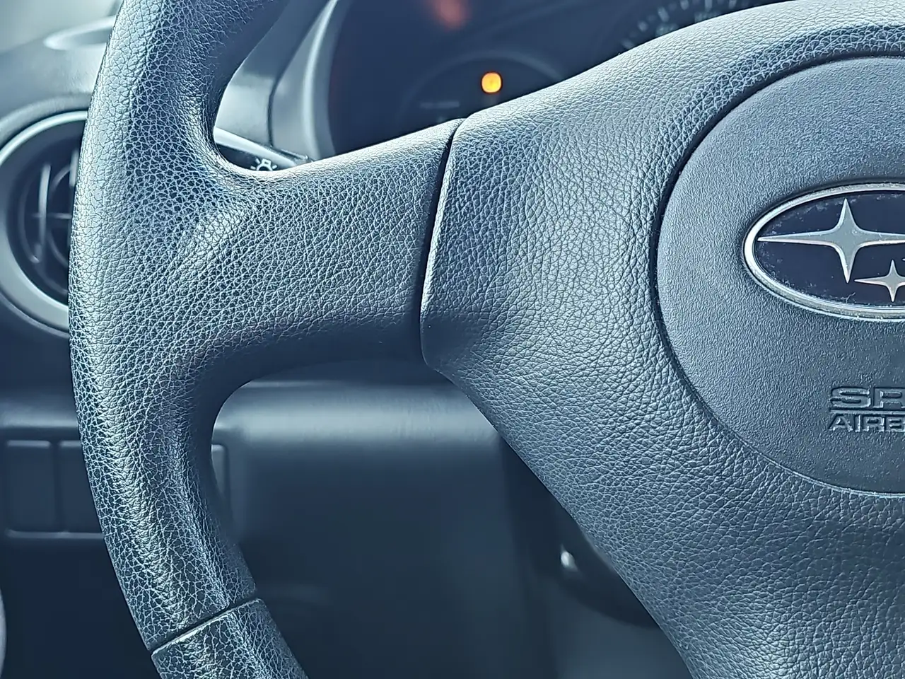 Subaru Impreza снимка Subaru Impreza