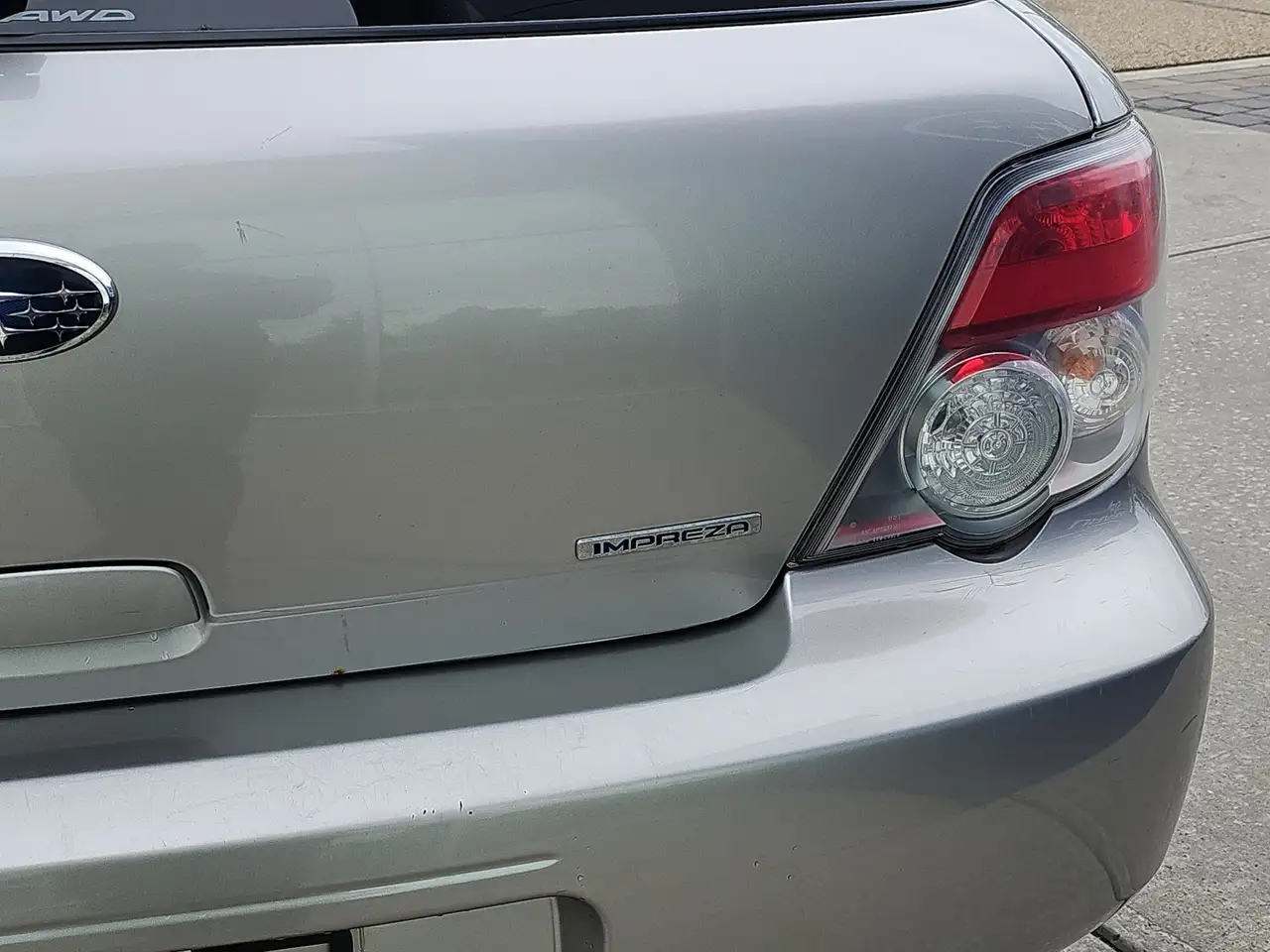 Subaru Impreza снимка Subaru Impreza