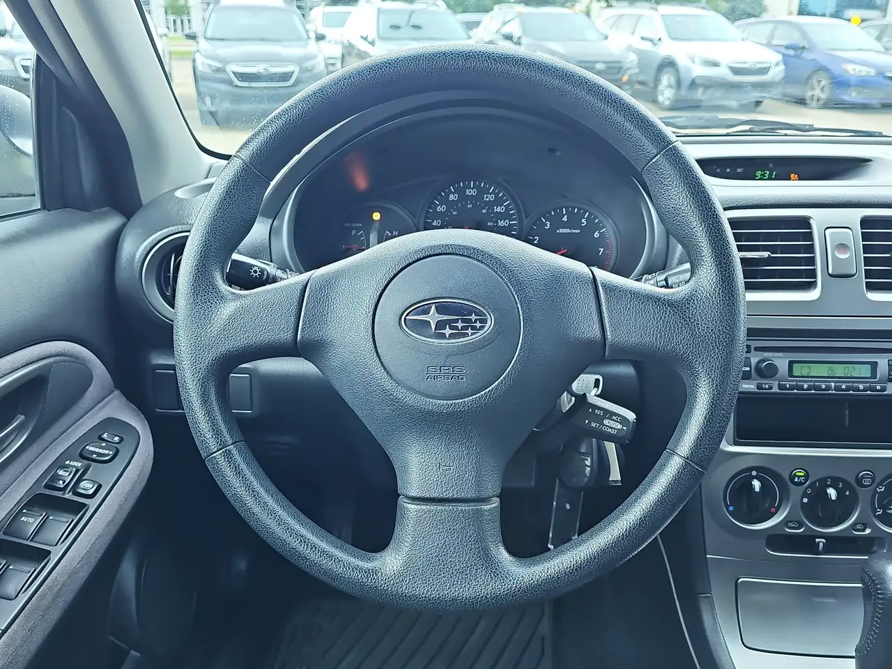 Subaru Impreza снимка Subaru Impreza