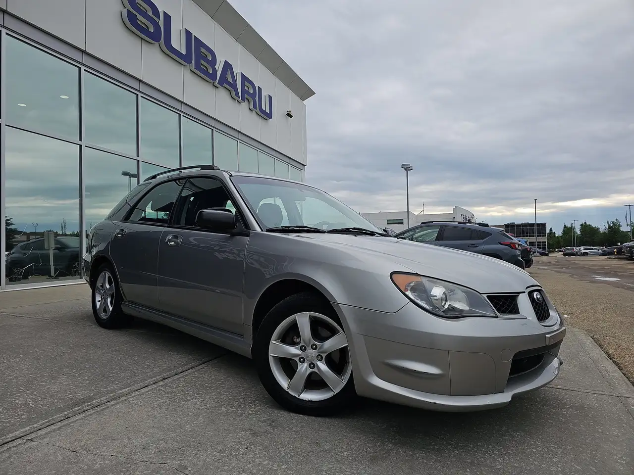 Subaru Impreza снимка Subaru Impreza