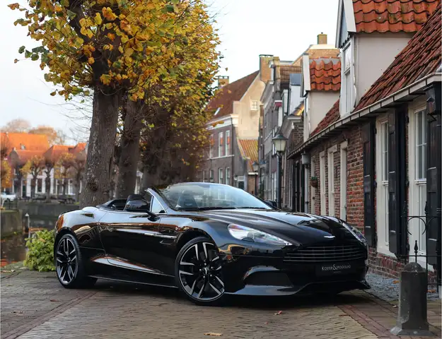Aston Martin Vanquish Volante 6.0 V12 Touchtronic 2+2 | B&O - Carbon - P