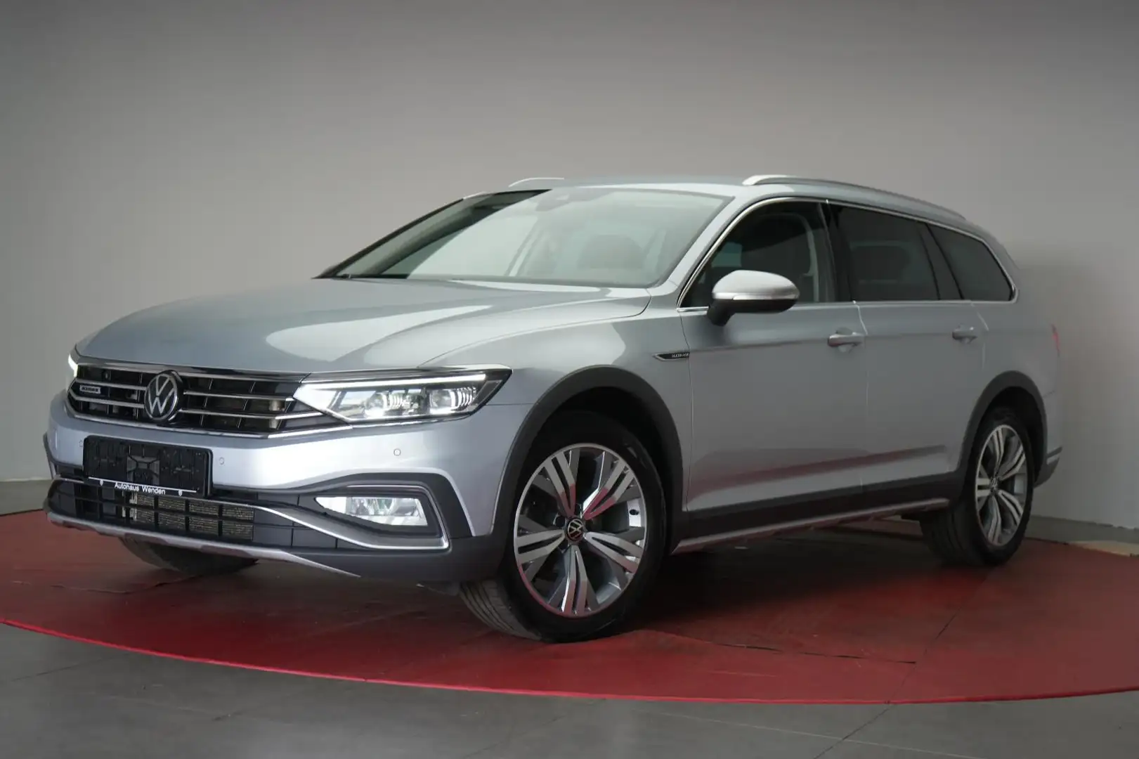 Volkswagen Passat Alltrack 2.0 TDI DSG 4Motion Navi/ACC/Kam Stříbrná - 2