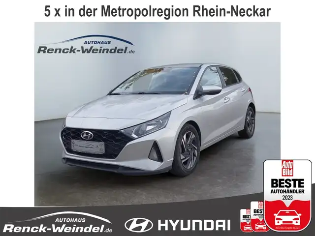 Hyundai i20 Edition 30 Navi Apple CarPlay Android Auto Fahrerp