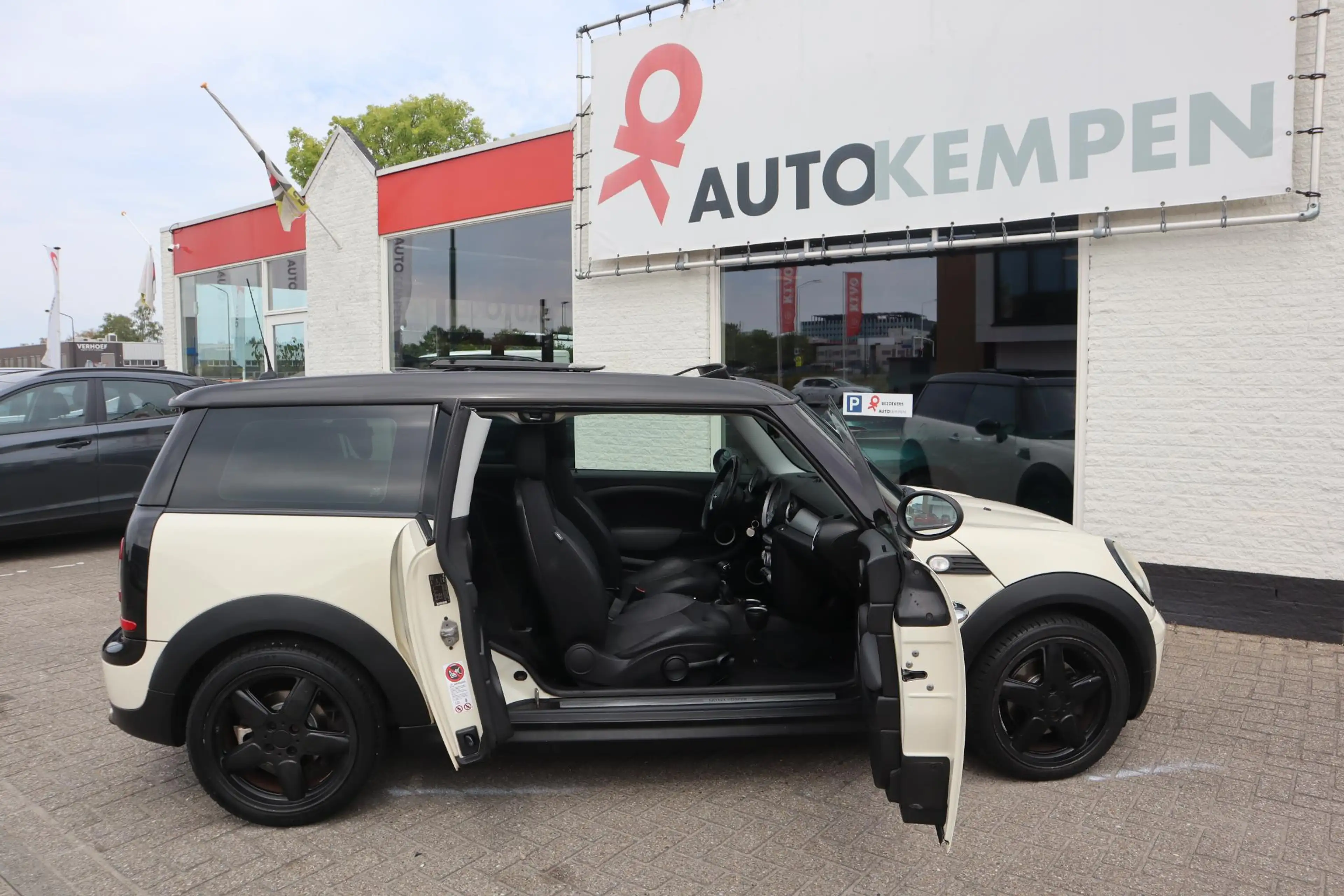MINI Cooper Clubman 1.6 AUTOMAAT — photo 19