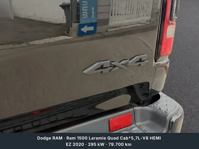 Dodge RAM Ram 1500 Laramie Quad Cab*5,7L-V8 HEMI Ansicht 7