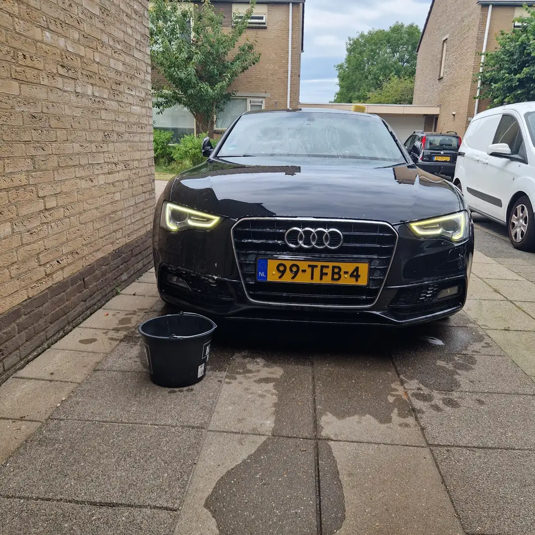 Audi A5 1.8 TFSI S-line 225pk Zwart - 2