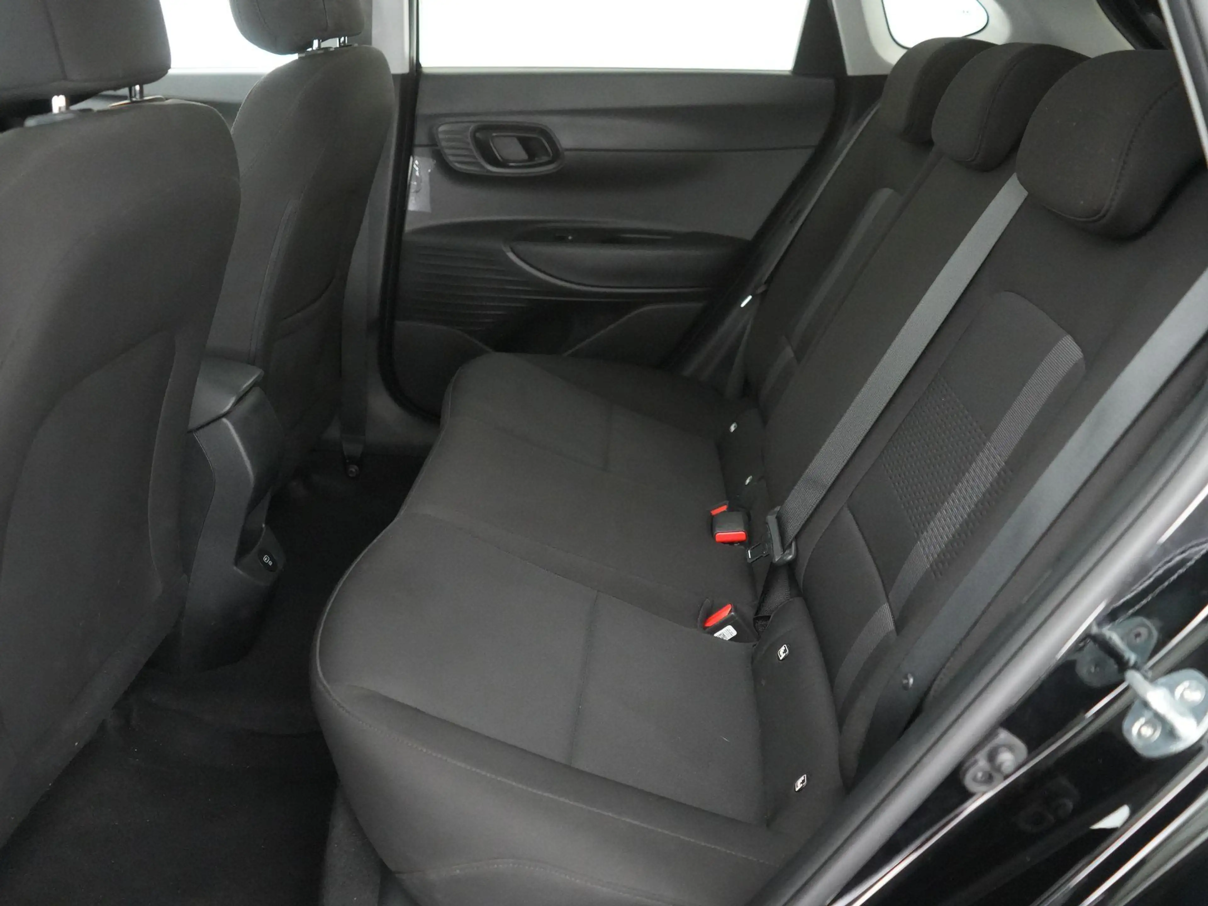 Hyundai i20 1.0 T-GDi 48V 7-DCT 74kW Techno — photo 14