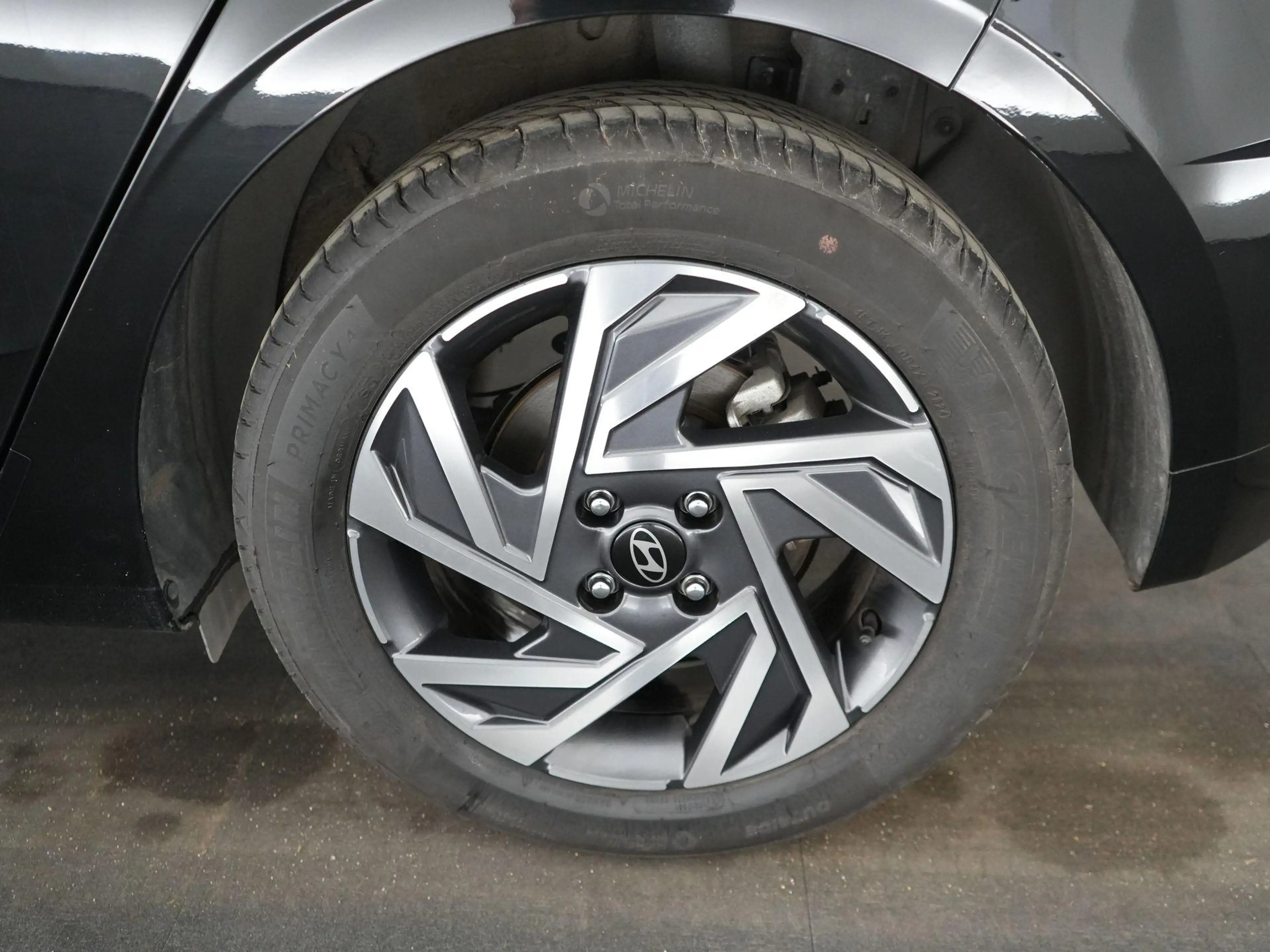 Hyundai i20 1.0 T-GDi 48V 7-DCT 74kW Techno — photo 13