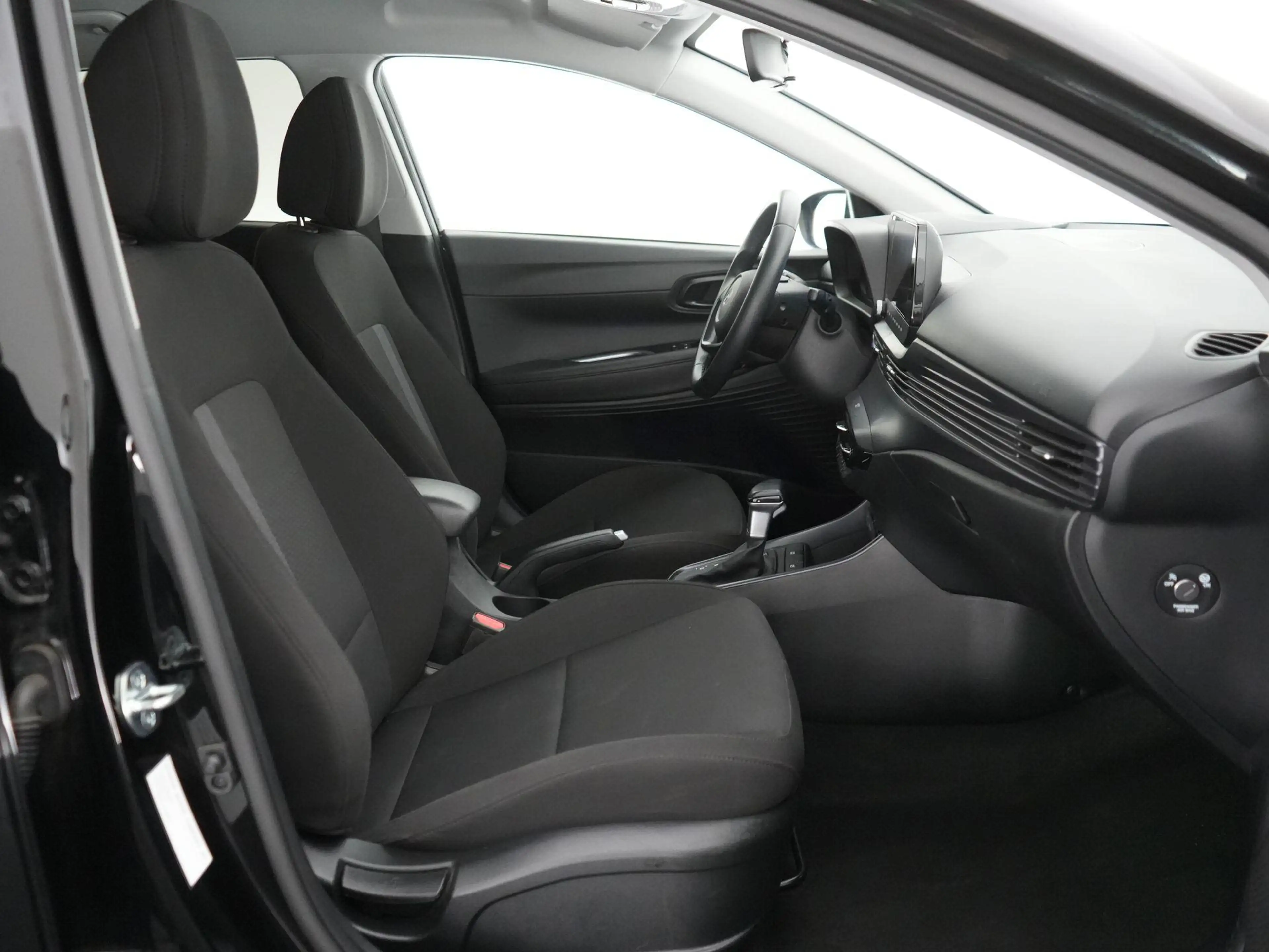Hyundai i20 1.0 T-GDi 48V 7-DCT 74kW Techno — photo 11
