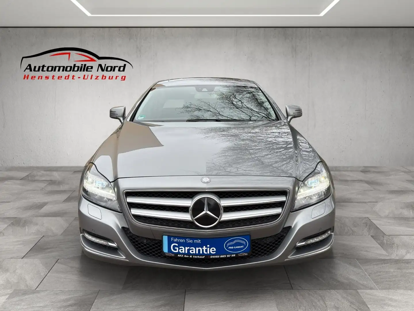 Mercedes-Benz CLS 350 AHK, Pano + Garantie Silber - 2