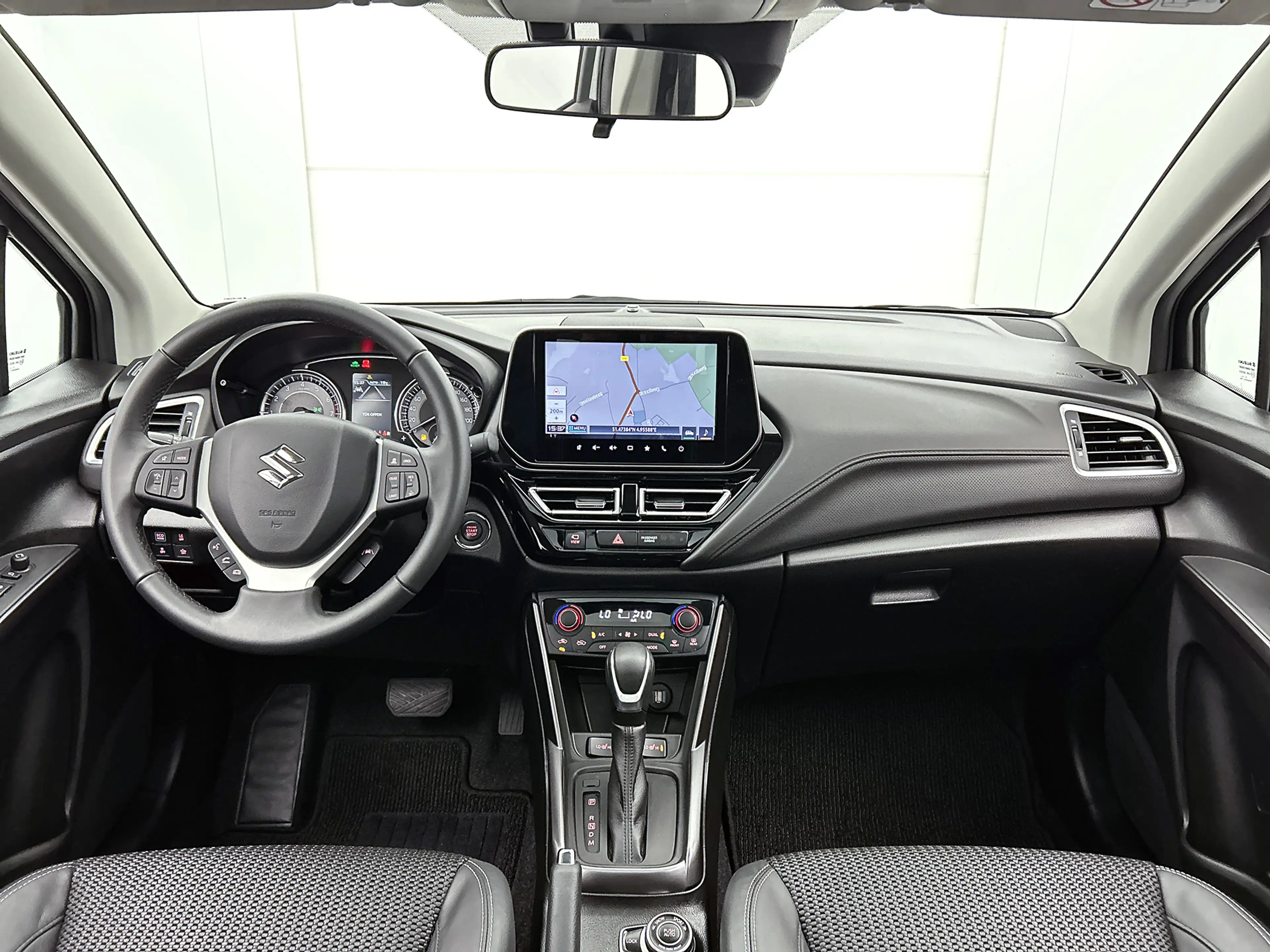 Suzuki S-Cross 1.5 Hybrid AllGrip Style — photo 5