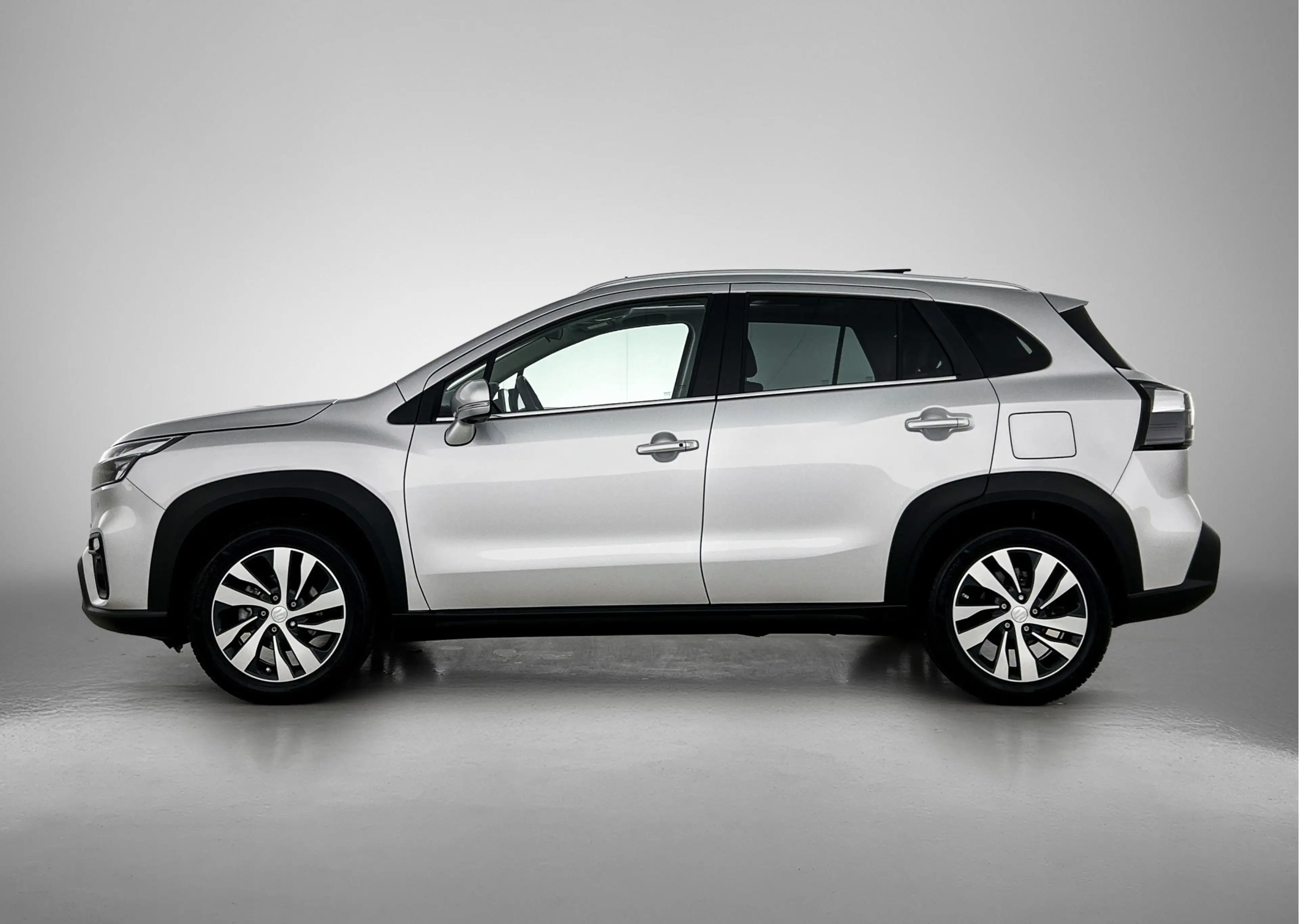 Suzuki S-Cross 1.5 Hybrid AllGrip Style — photo 3