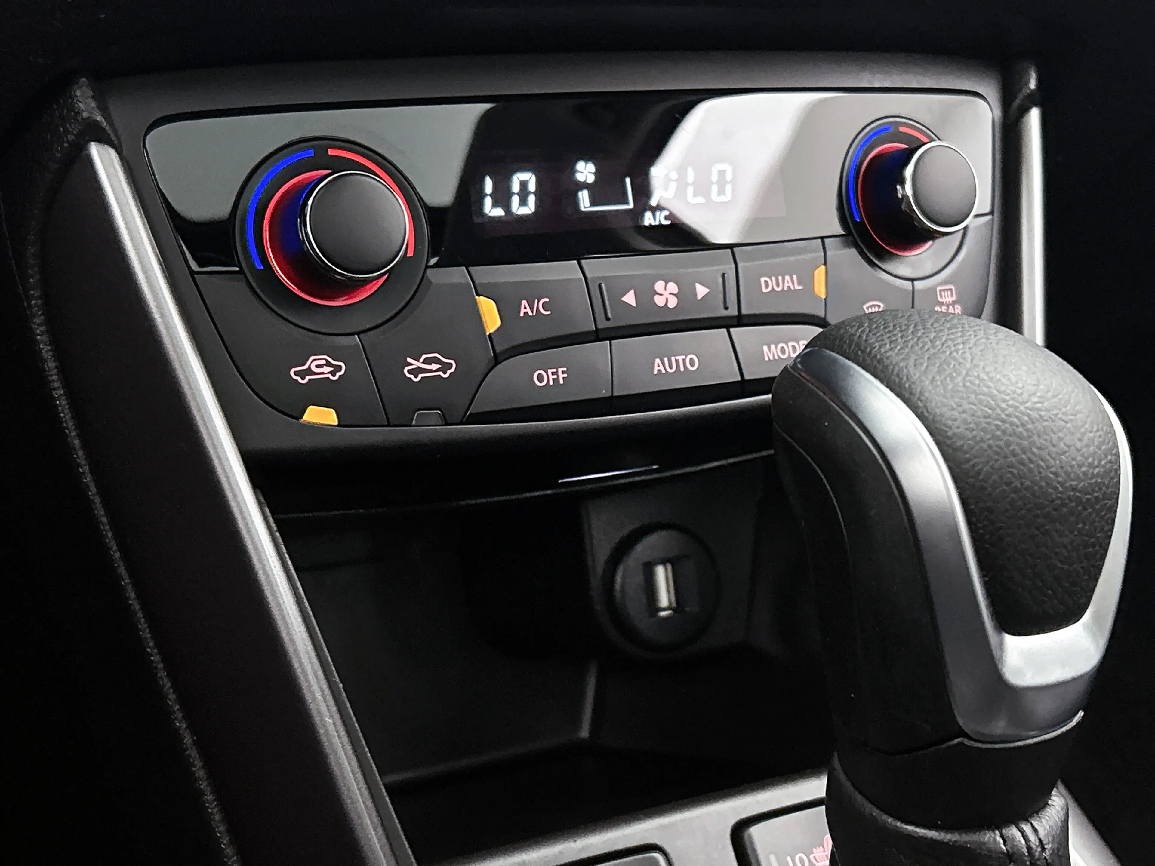 Suzuki S-Cross 1.5 Hybrid AllGrip Style — photo 10