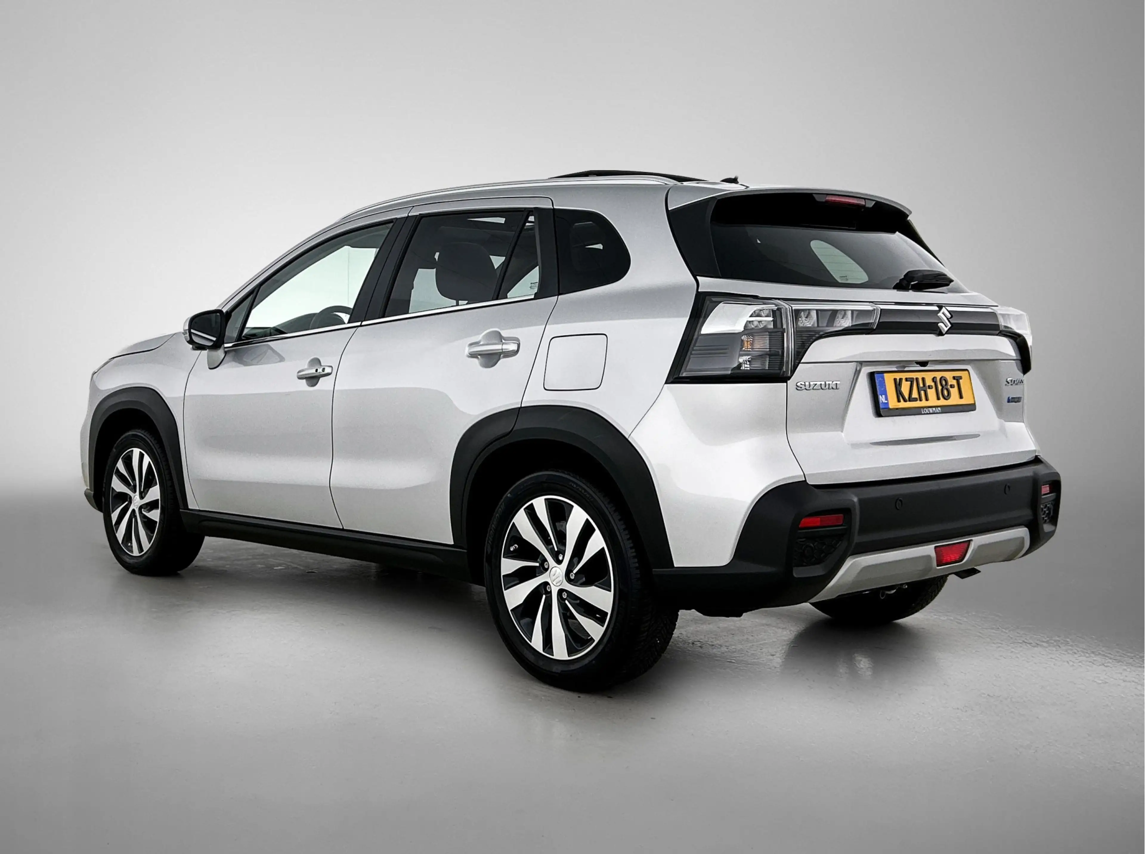 Suzuki S-Cross 1.5 Hybrid AllGrip Style — photo 15
