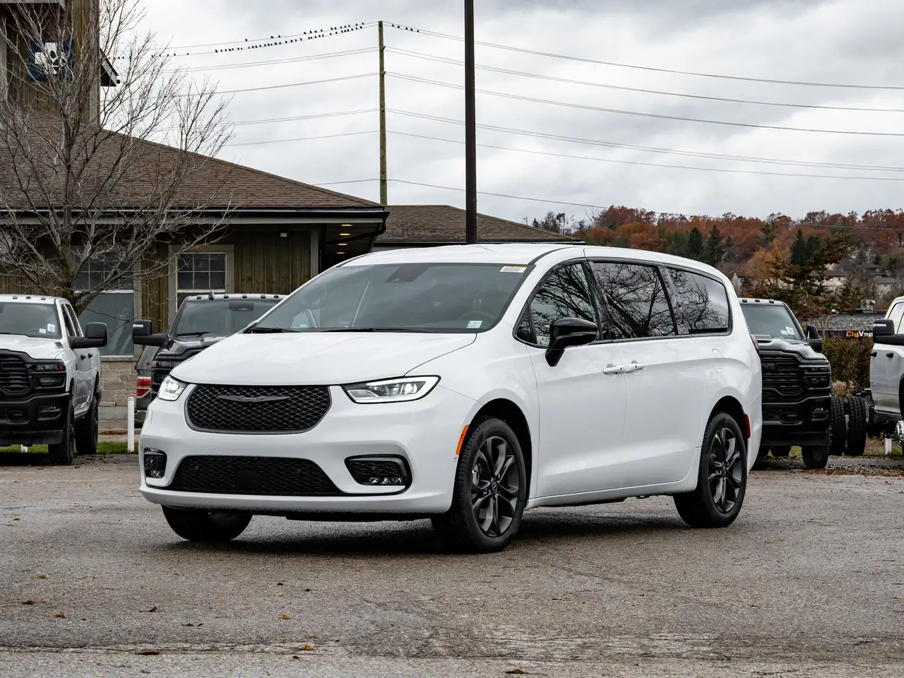 Chrysler Pacifica снимка Chrysler Pacifica