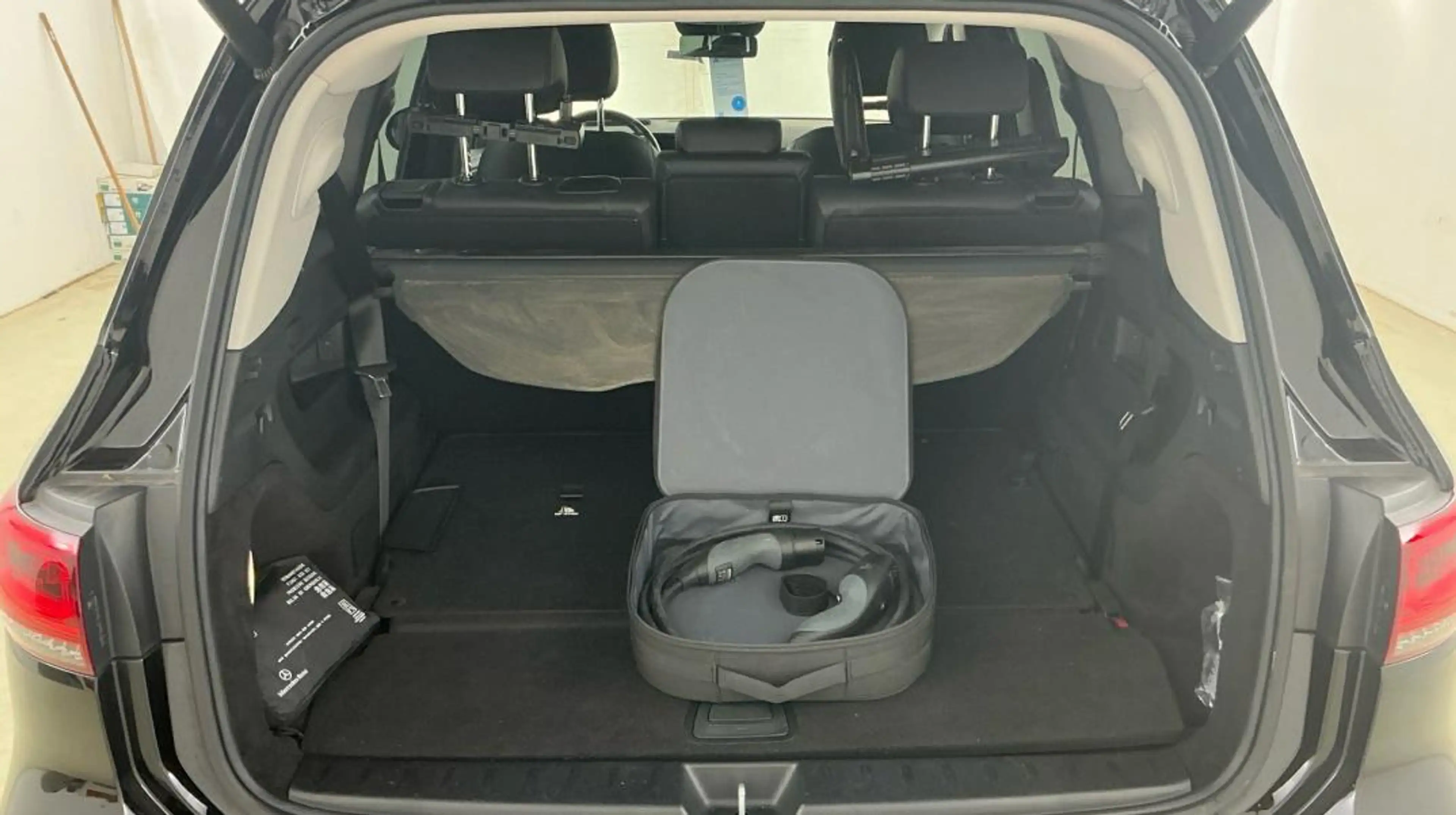 Mercedes-Benz EQB 250 SOH 97%|FarhP|Memo|Kam|HUD|Keyless|Leder — photo 13