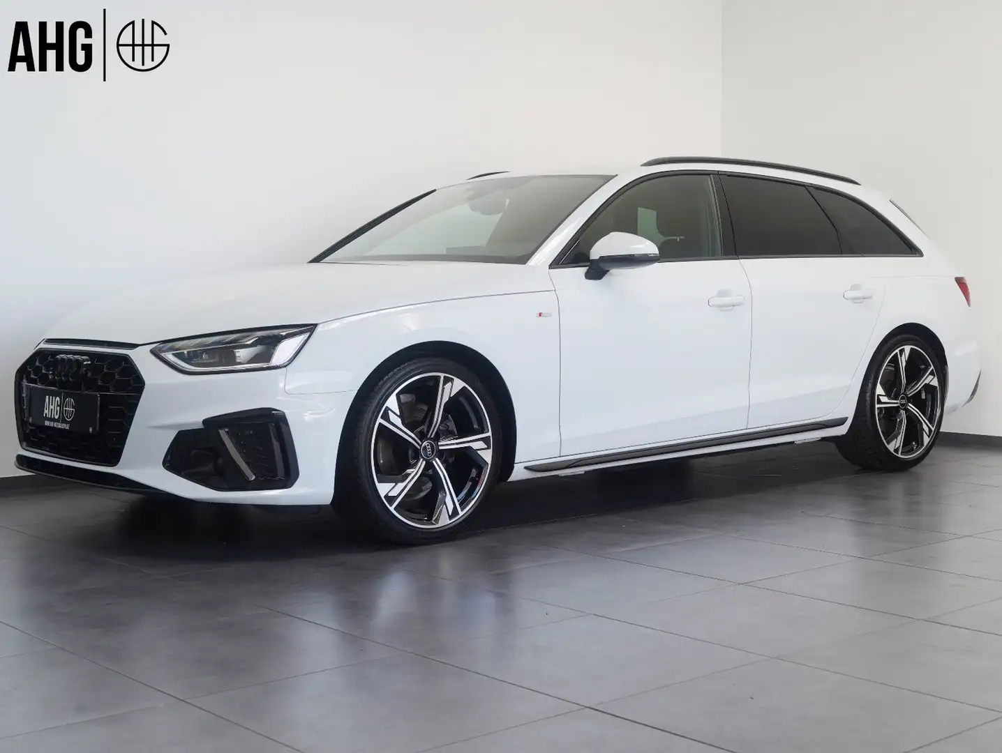Audi A4 Avant 35 TDI S line Competition Edition Blanc - 1