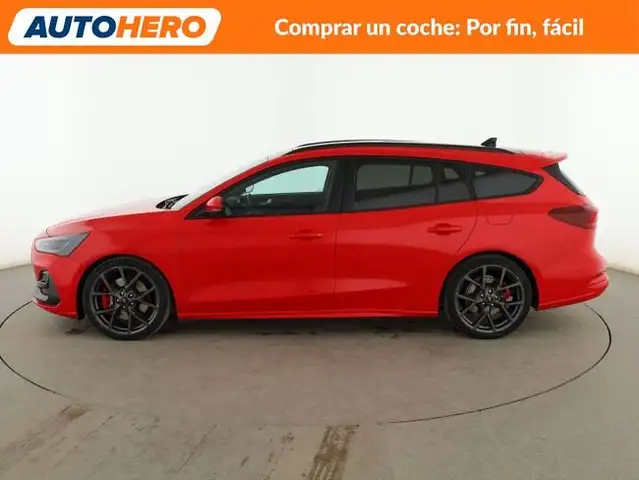 Ford Focus view 3